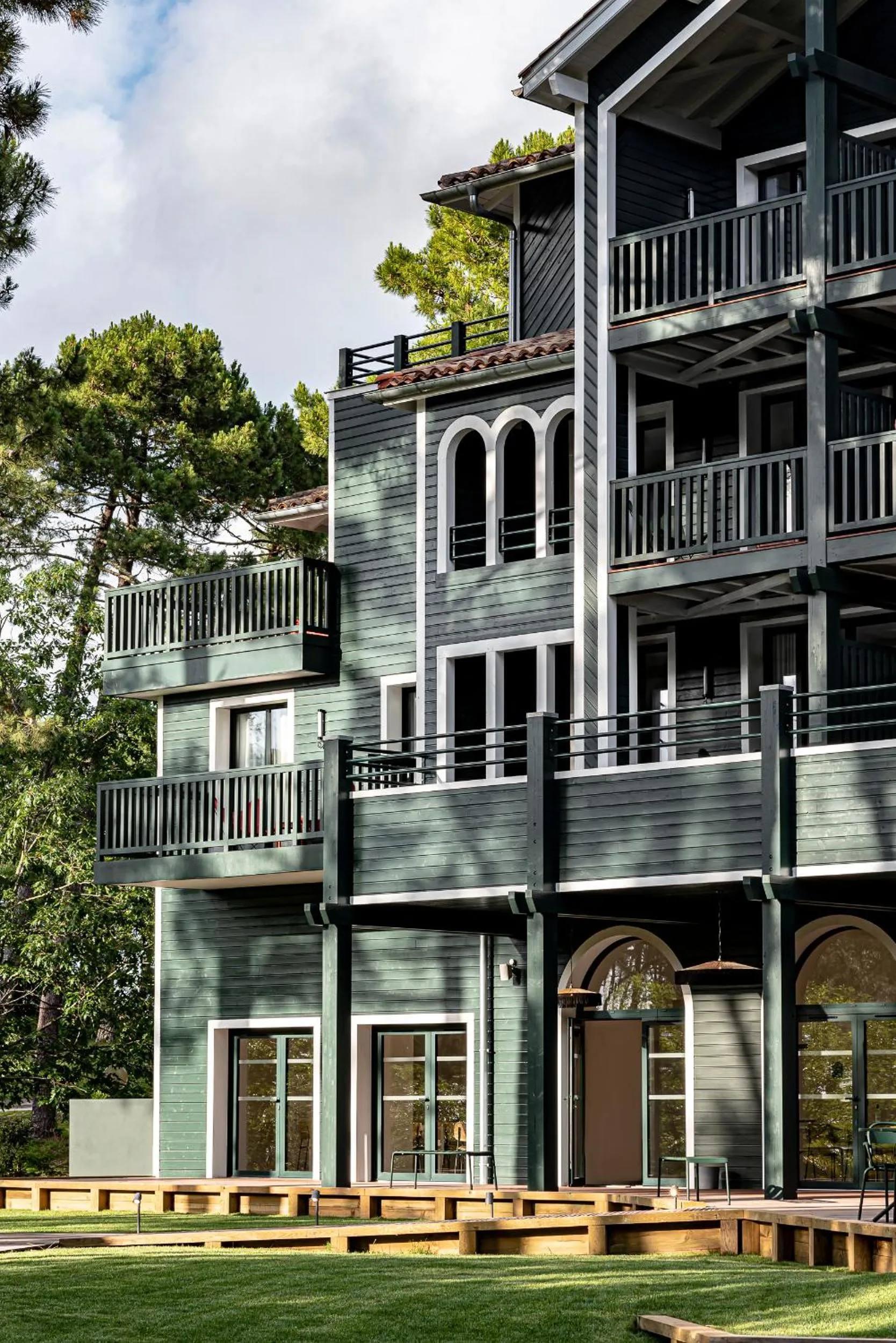 Property building in 70 Hectares... et l'Océan