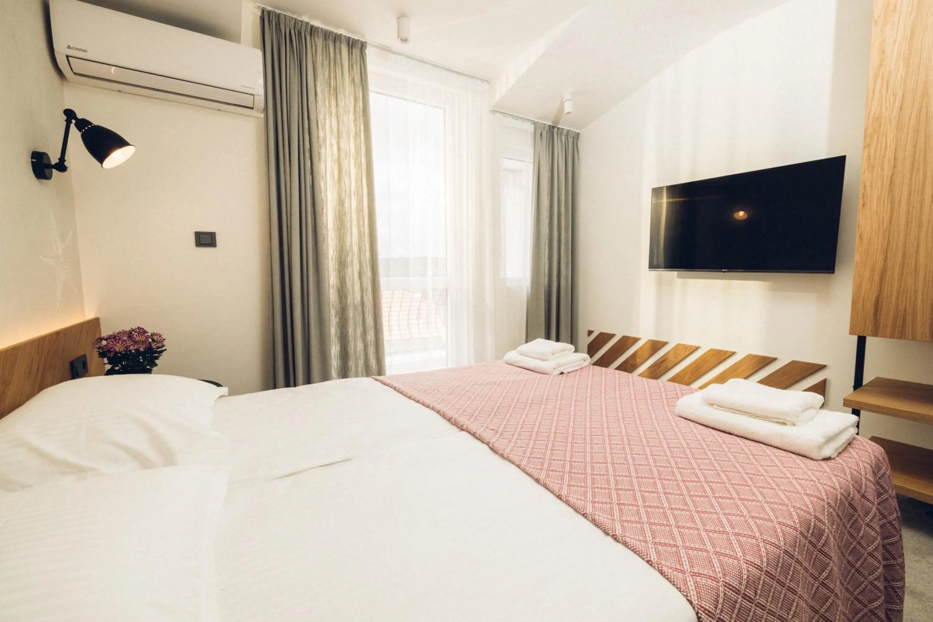 Photo of the whole room in Antares City Sozopol