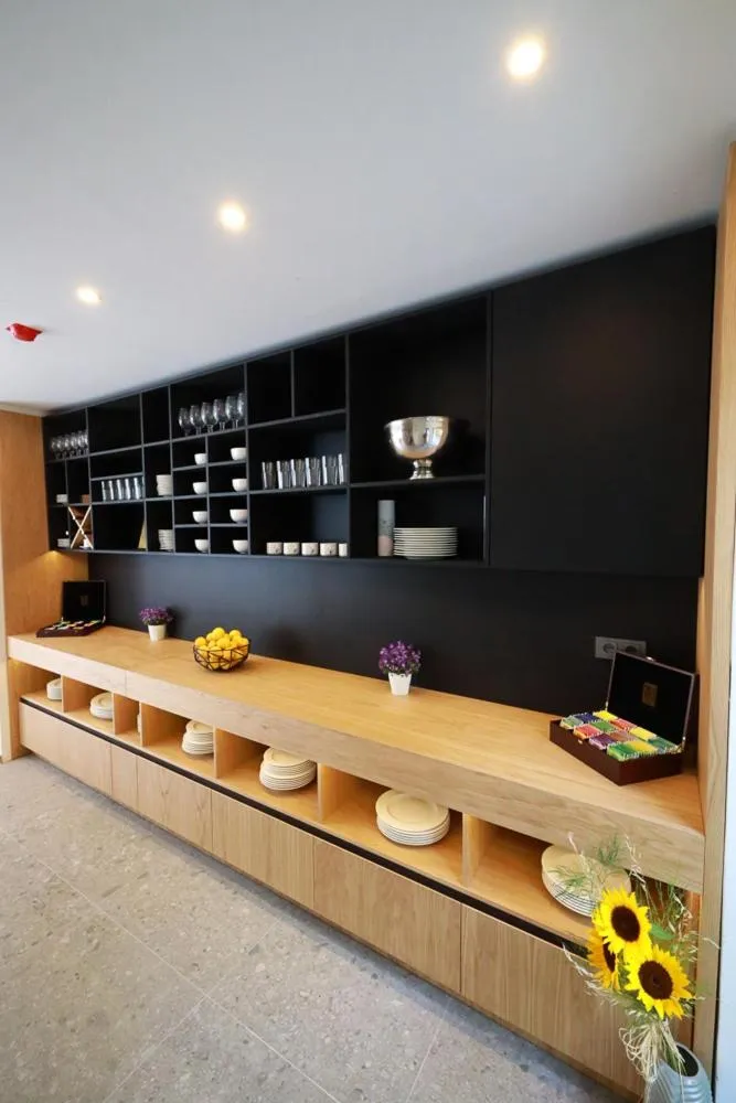 Food and drinks in Antares City Sozopol