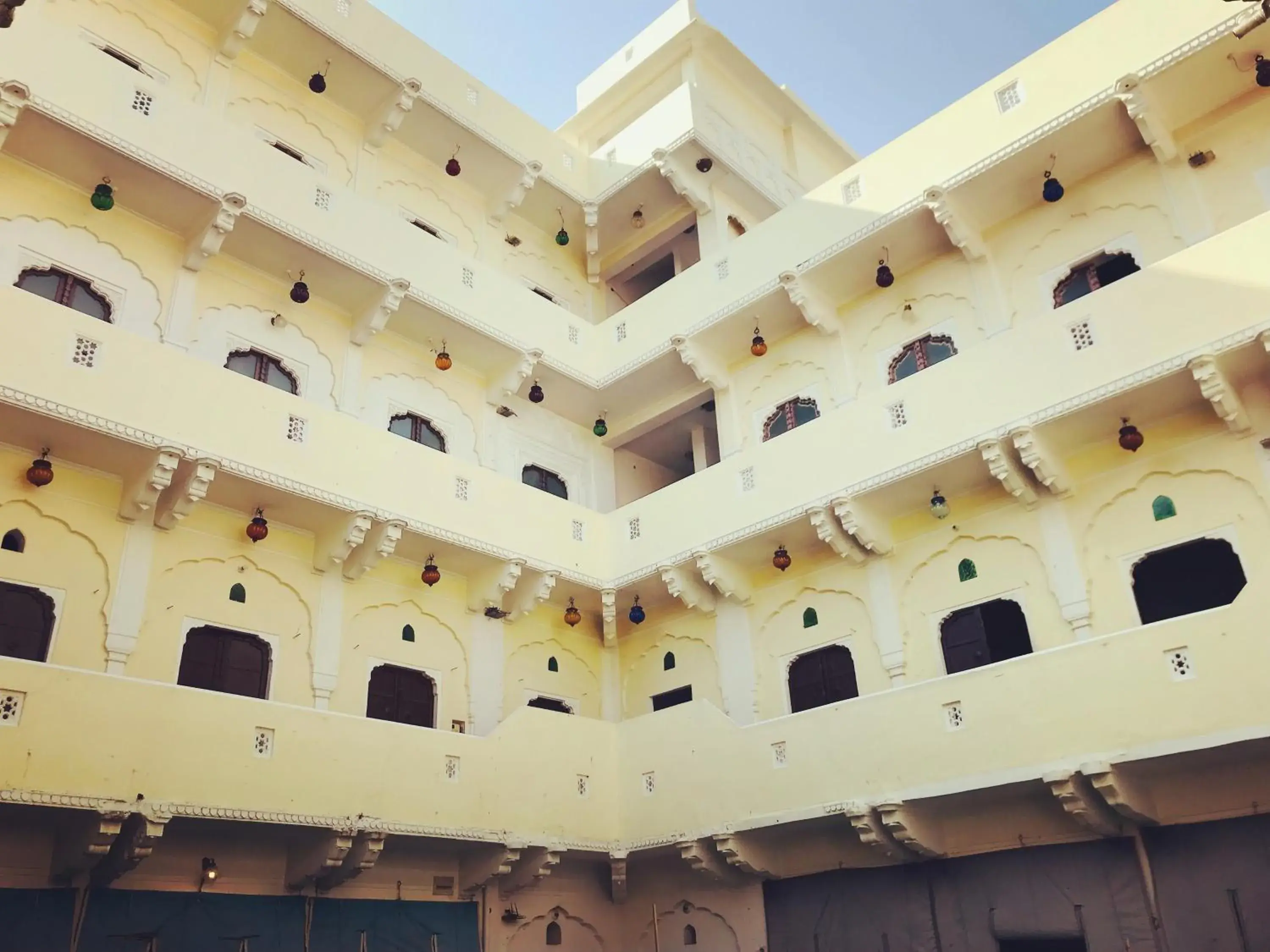 Property building in Saba Haveli Property building in Saba Haveli