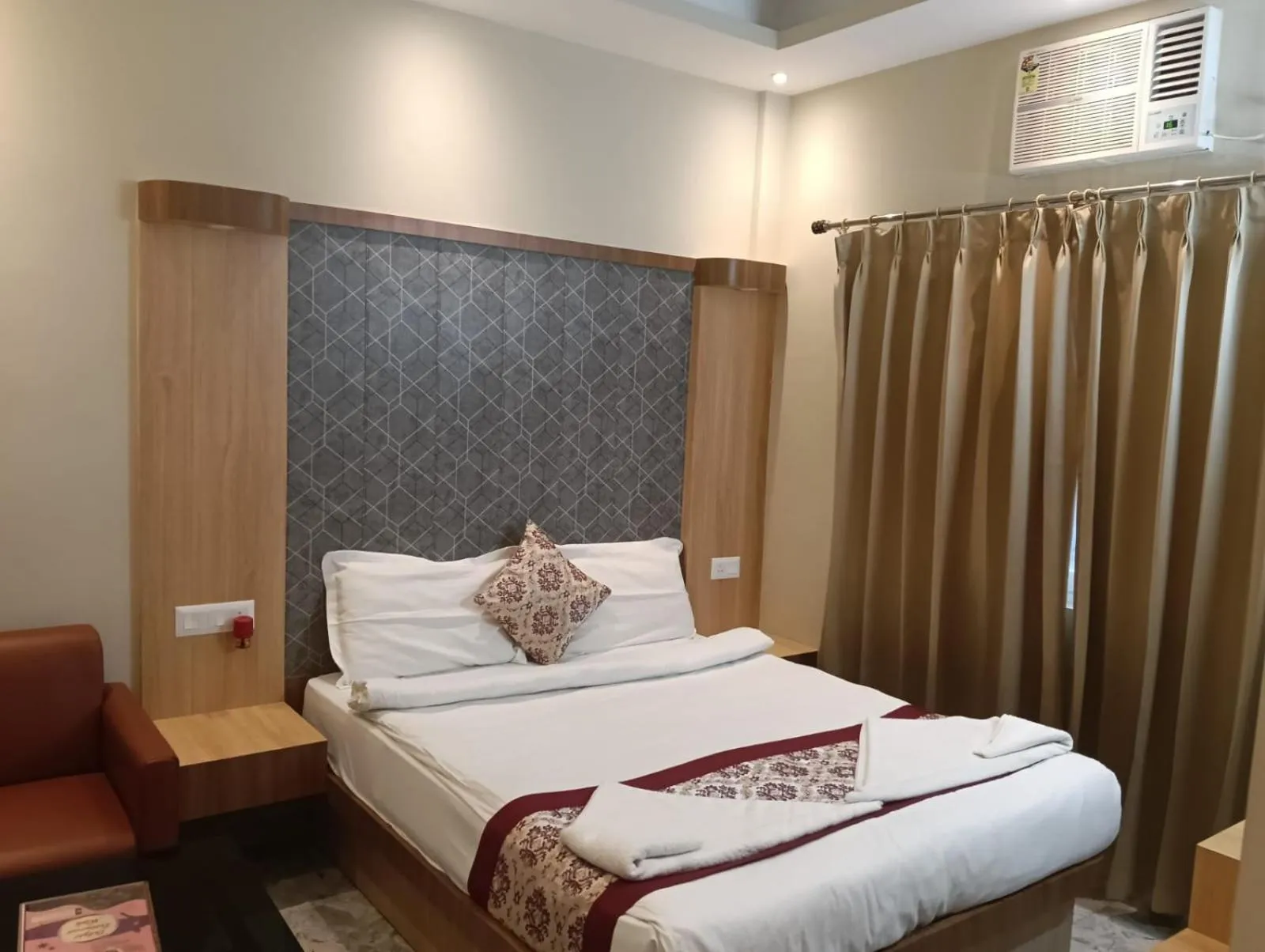 Photo of the whole room, Bed in Hotel Star Bodh Gaya