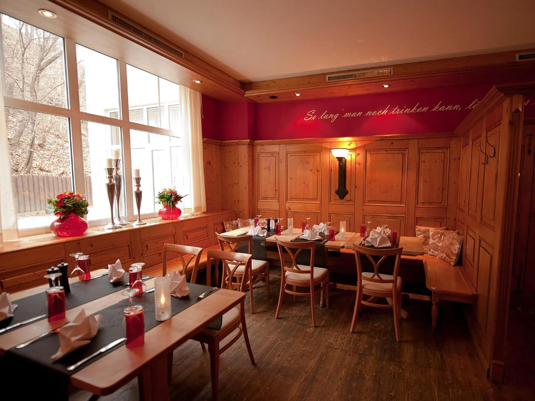 Restaurant/places to eat in DORMERO Hotel Plauen