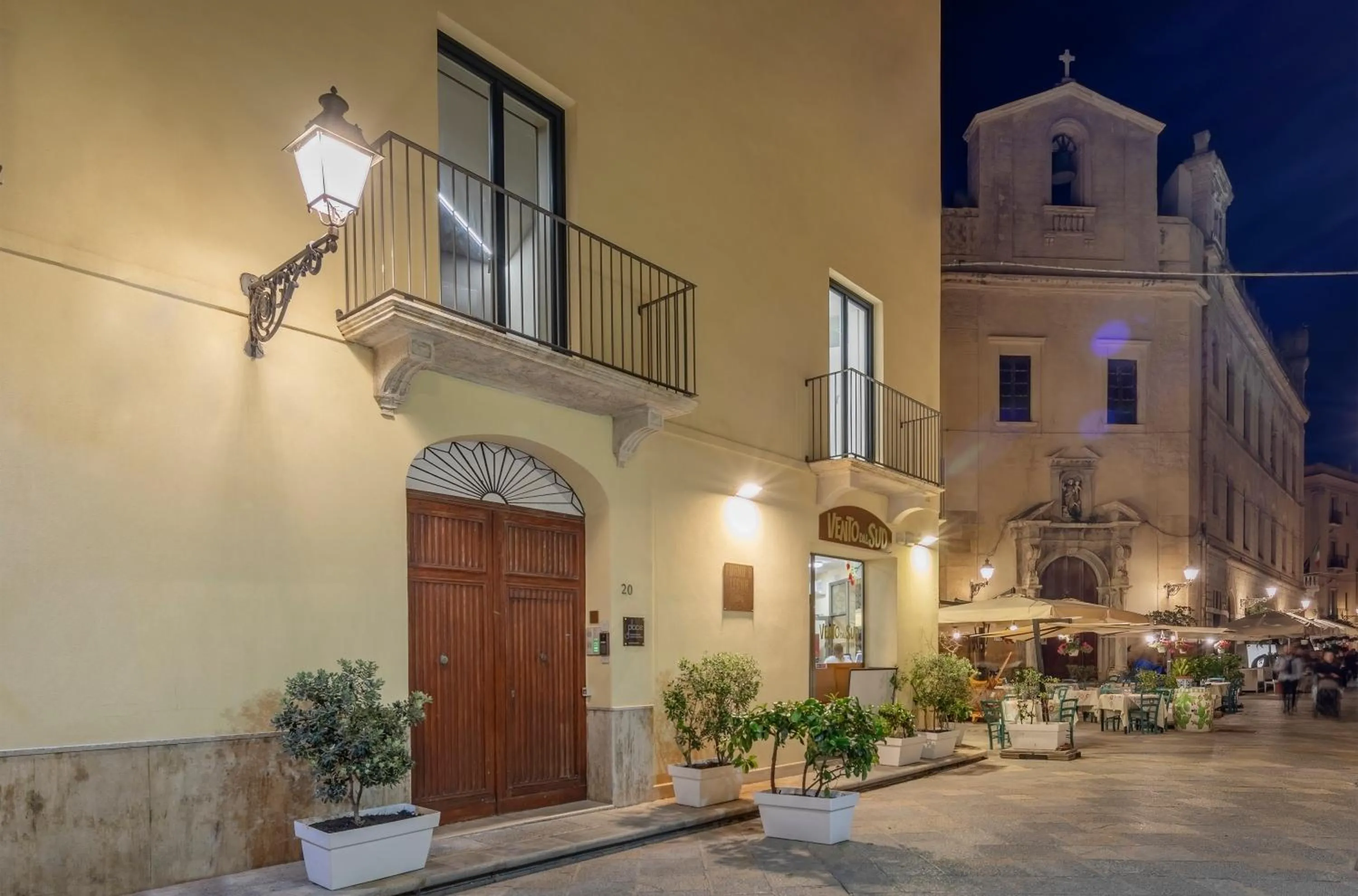 Neighbourhood in Fiveplace Design Suites & Apartments