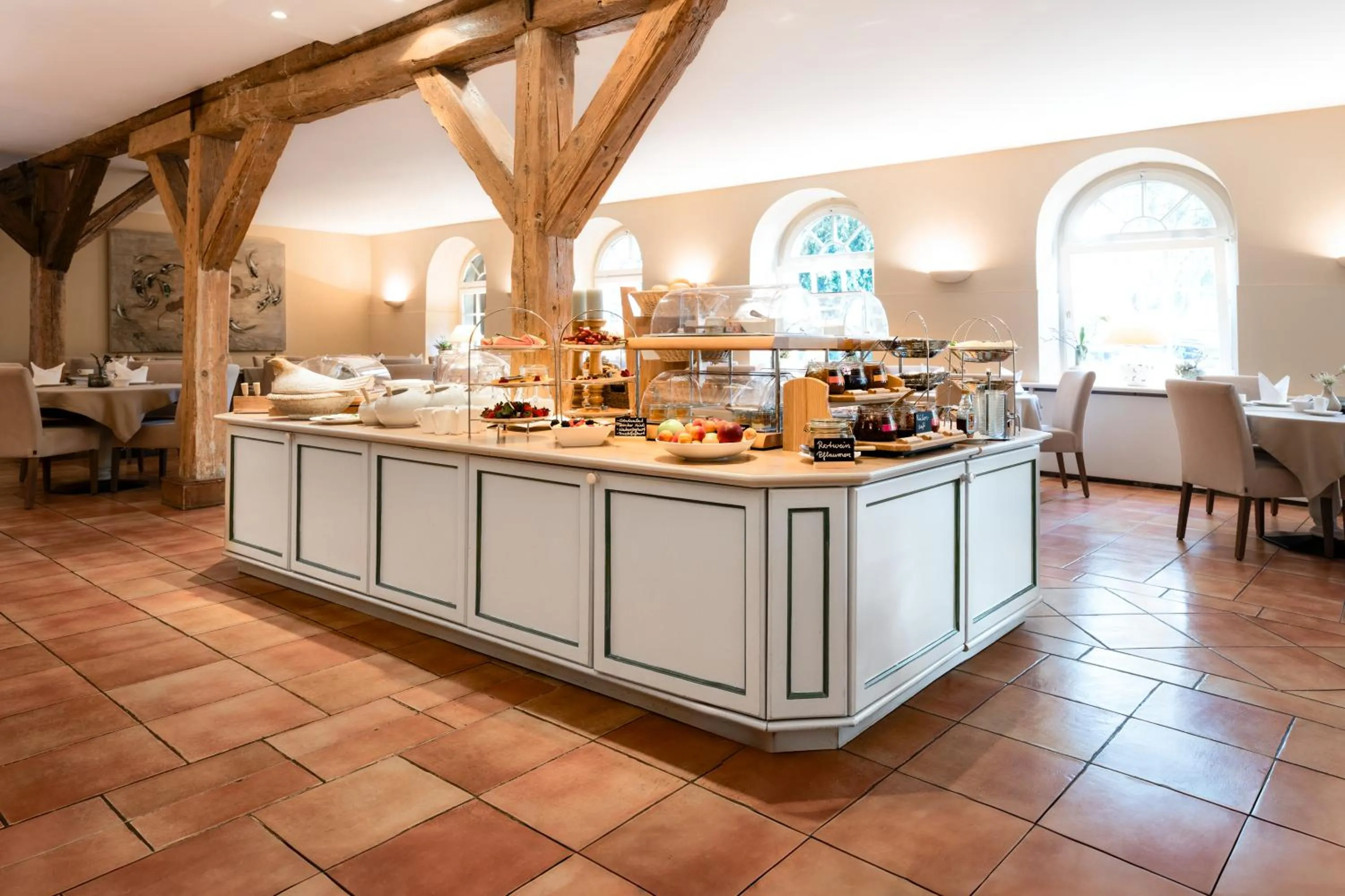 Breakfast in Romantik Hotel am Brühl