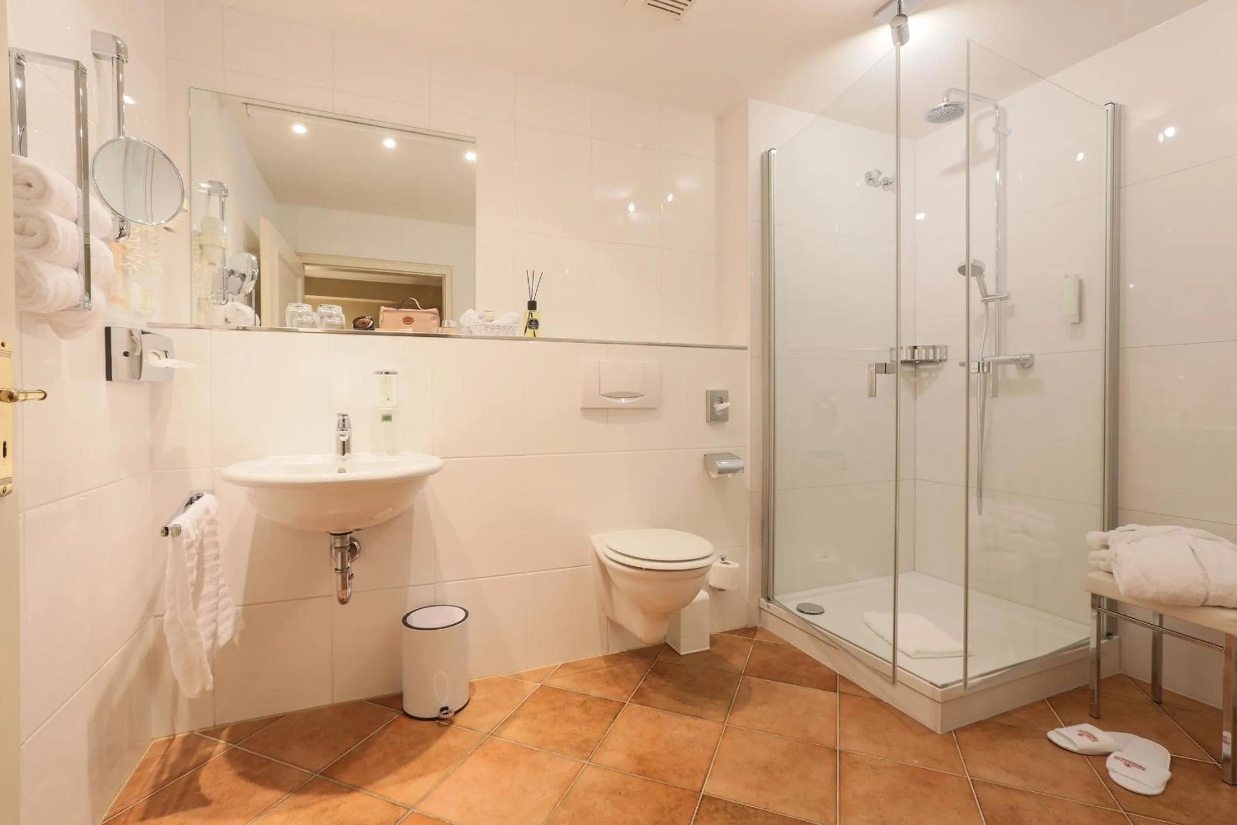 Shower in Romantik Hotel am Brühl