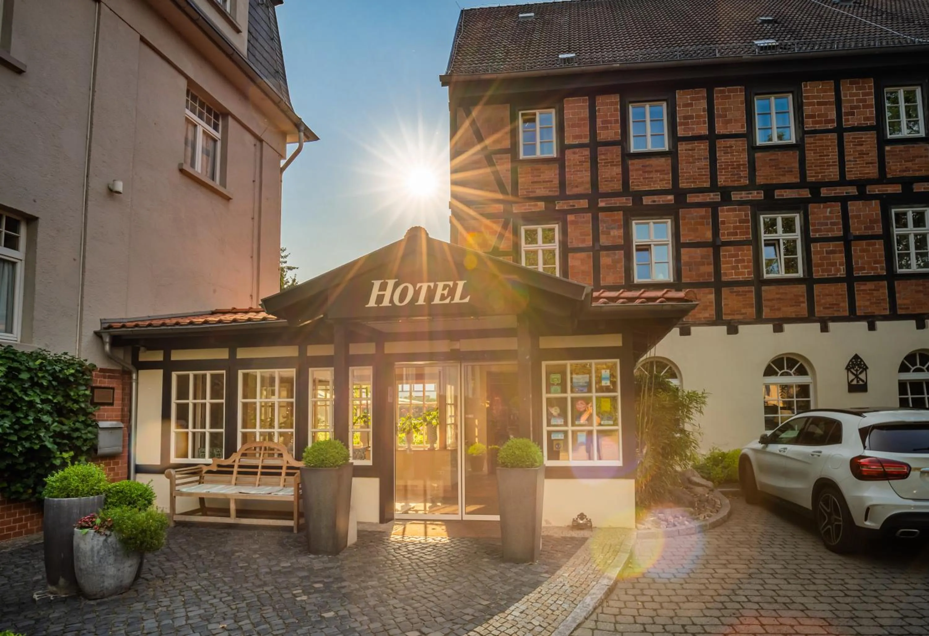 Property building in Romantik Hotel am Brühl