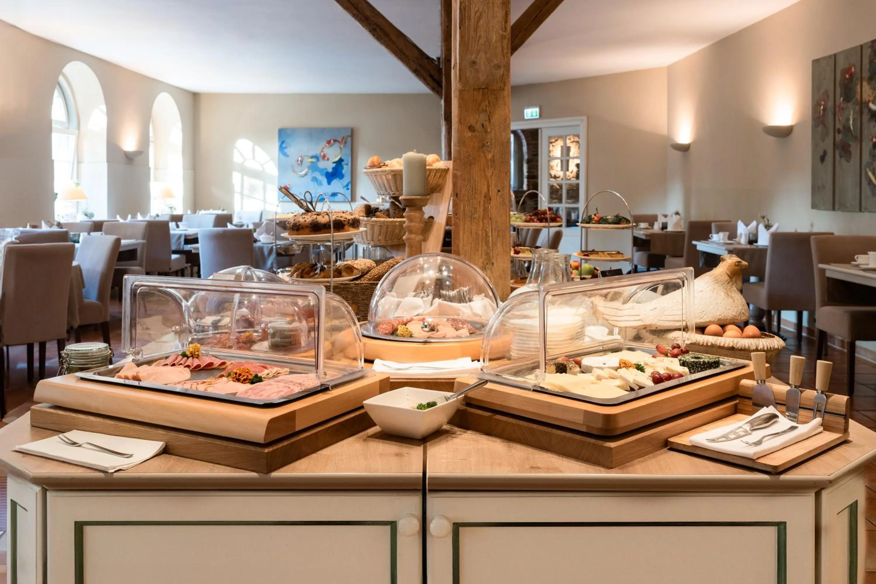 Breakfast in Romantik Hotel am Brühl