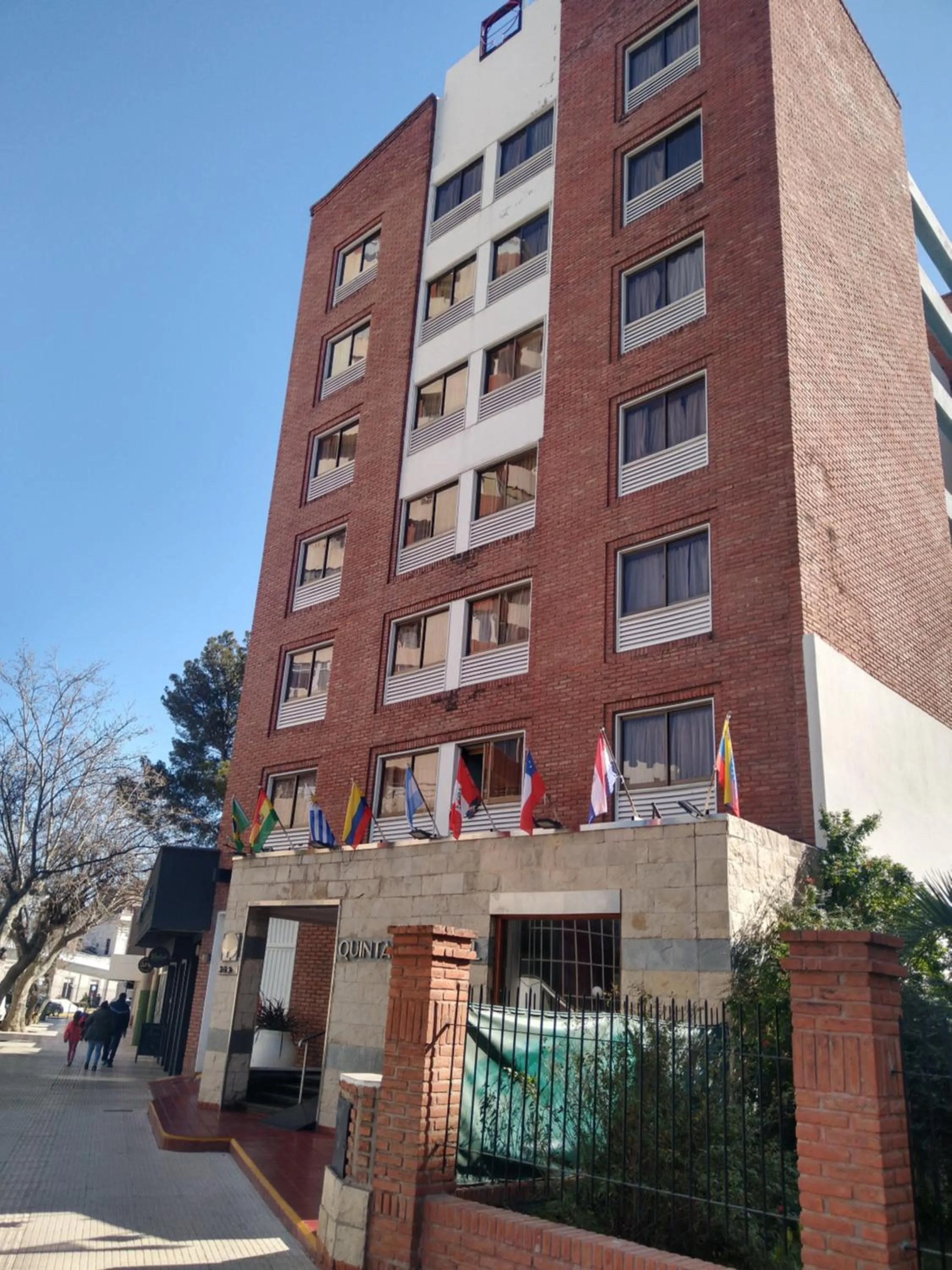 Quintana Hotel