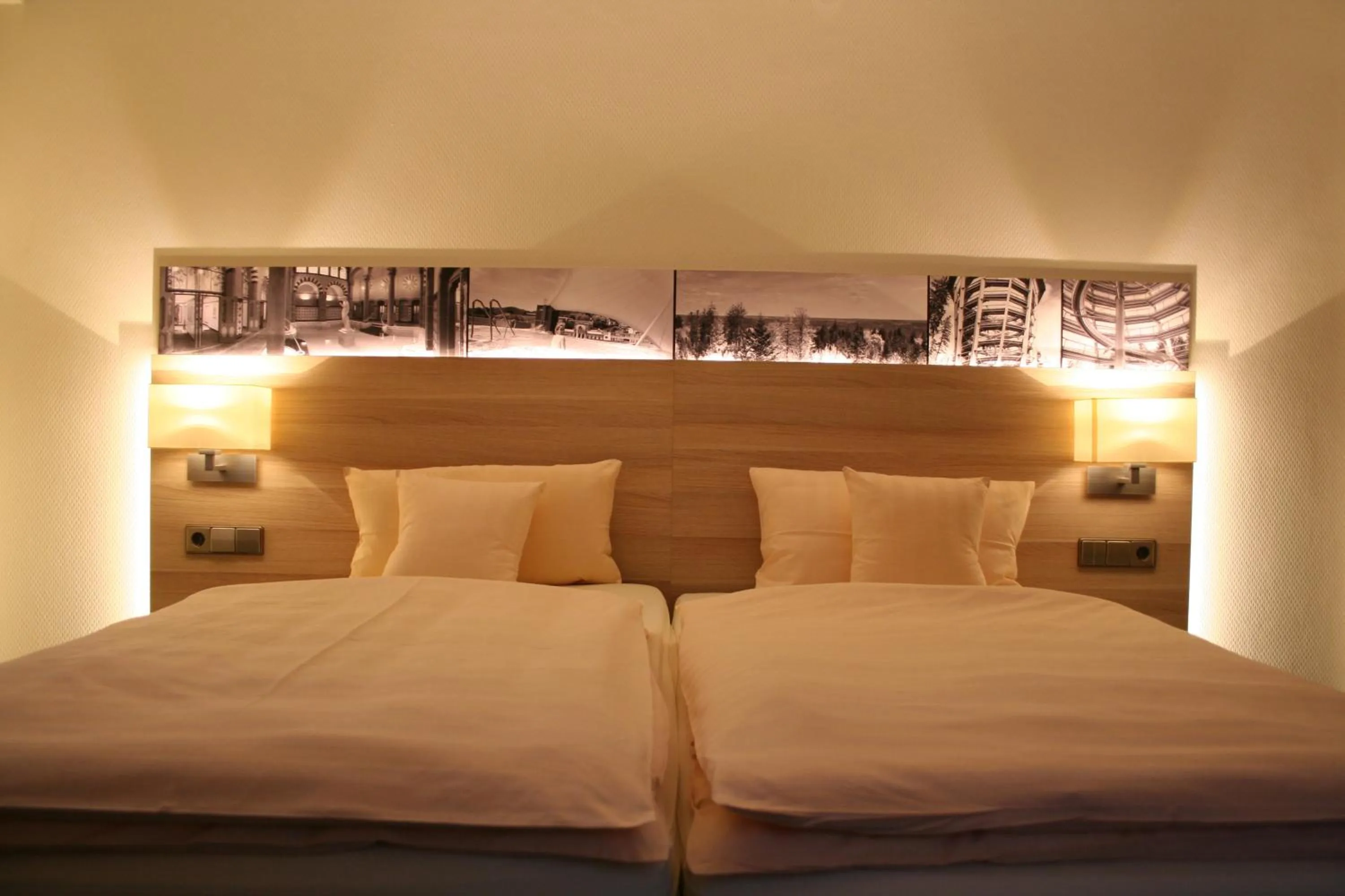 Bed in Hotel Sonnenhof