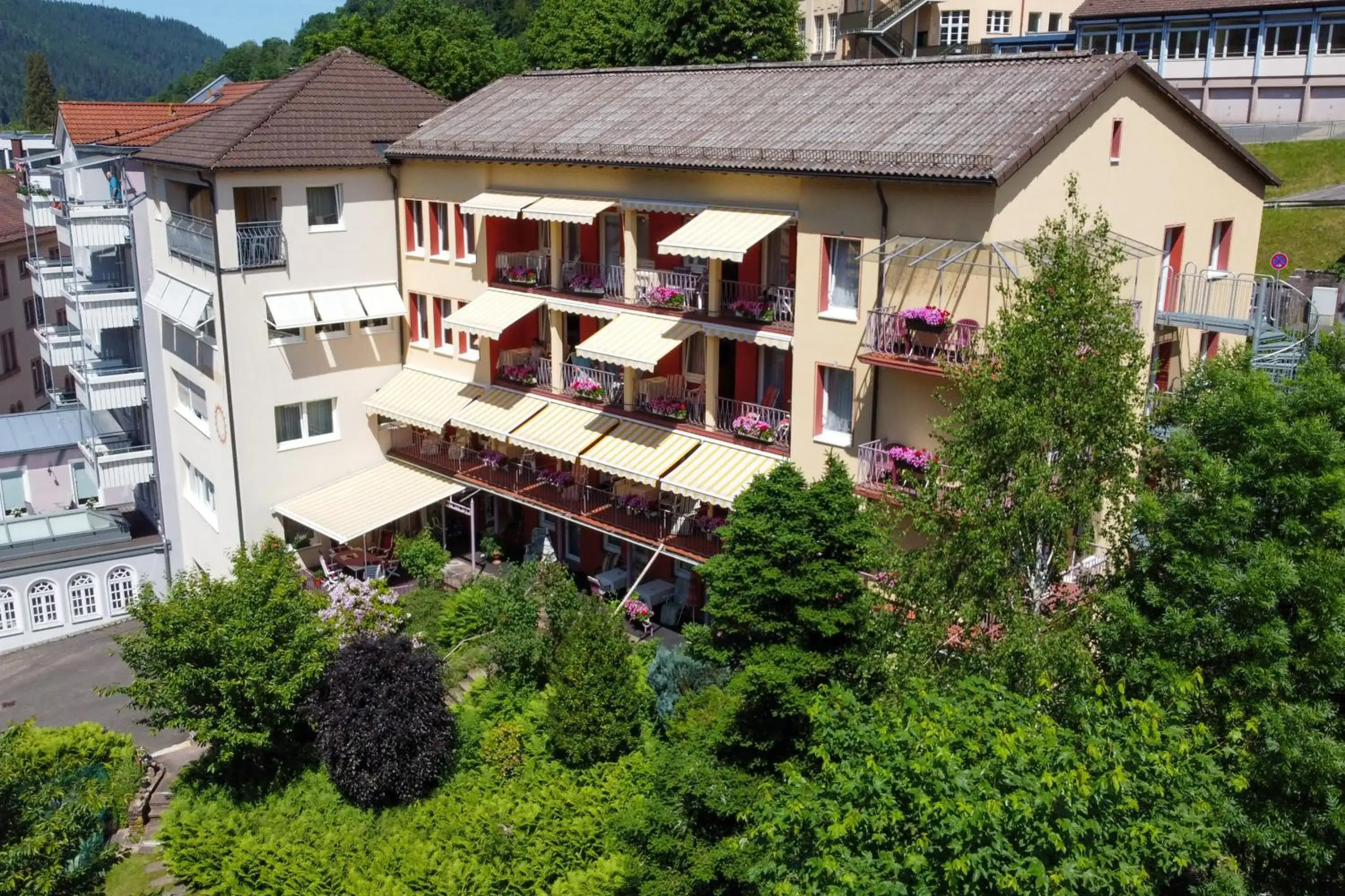 Property building in Hotel Sonnenhof Property building in Hotel Sonnenhof