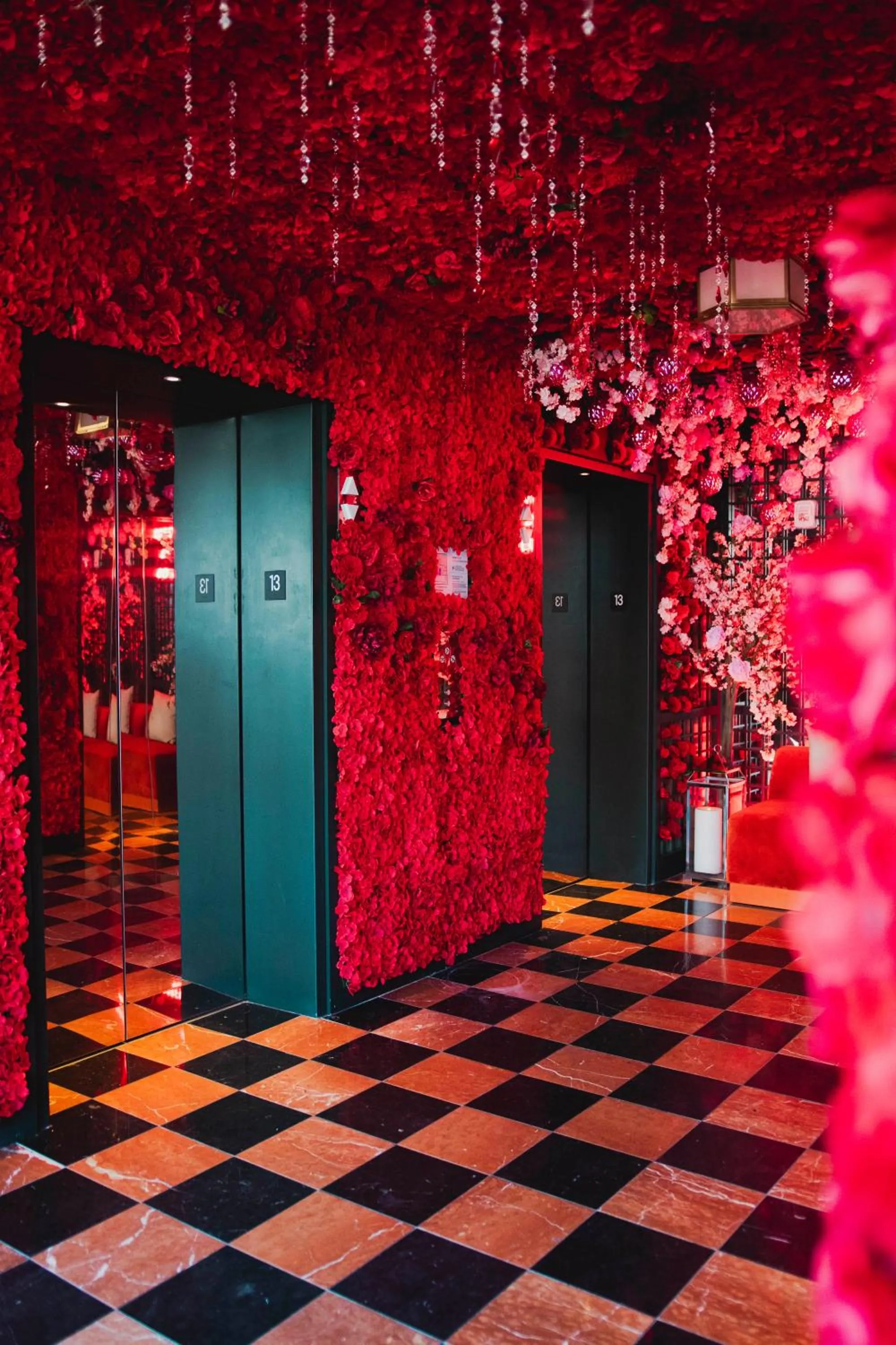 Lounge or bar in Virgin Hotels New Orleans