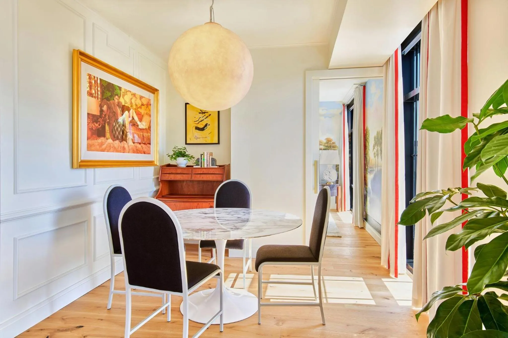 Photo of the whole room in Virgin Hotels New Orleans