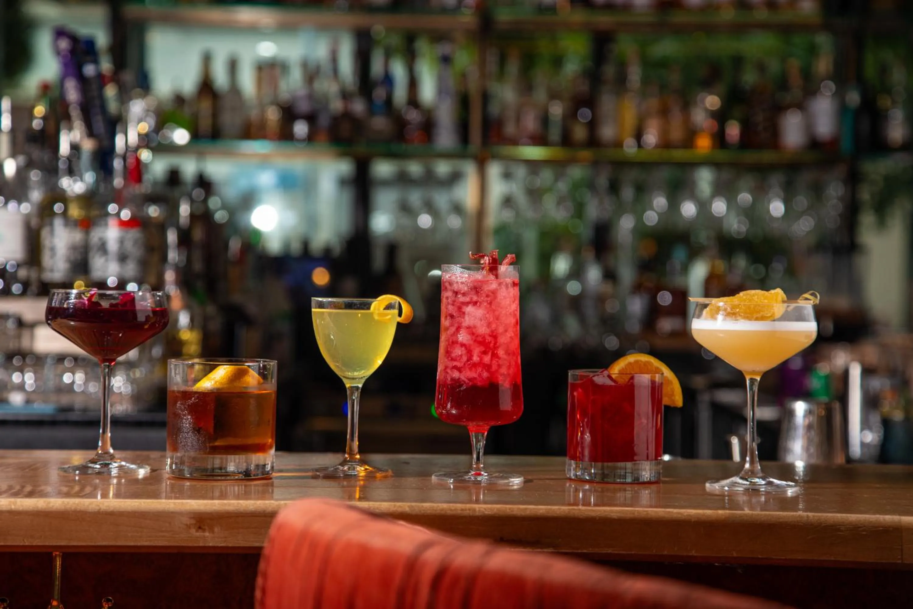 Lounge or bar in Virgin Hotels New Orleans