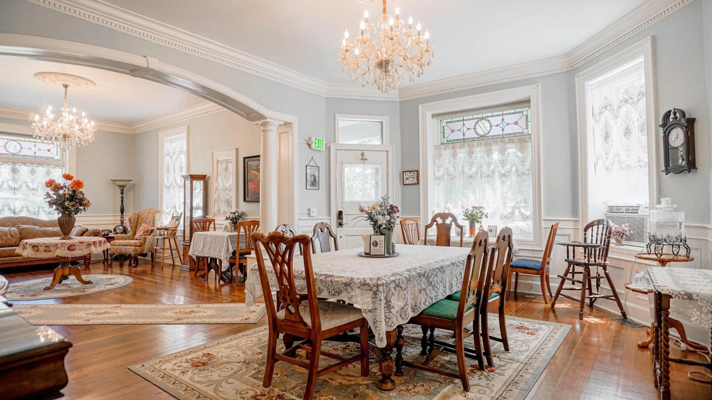 Dining area in Heber Senator Bed and Breakfast