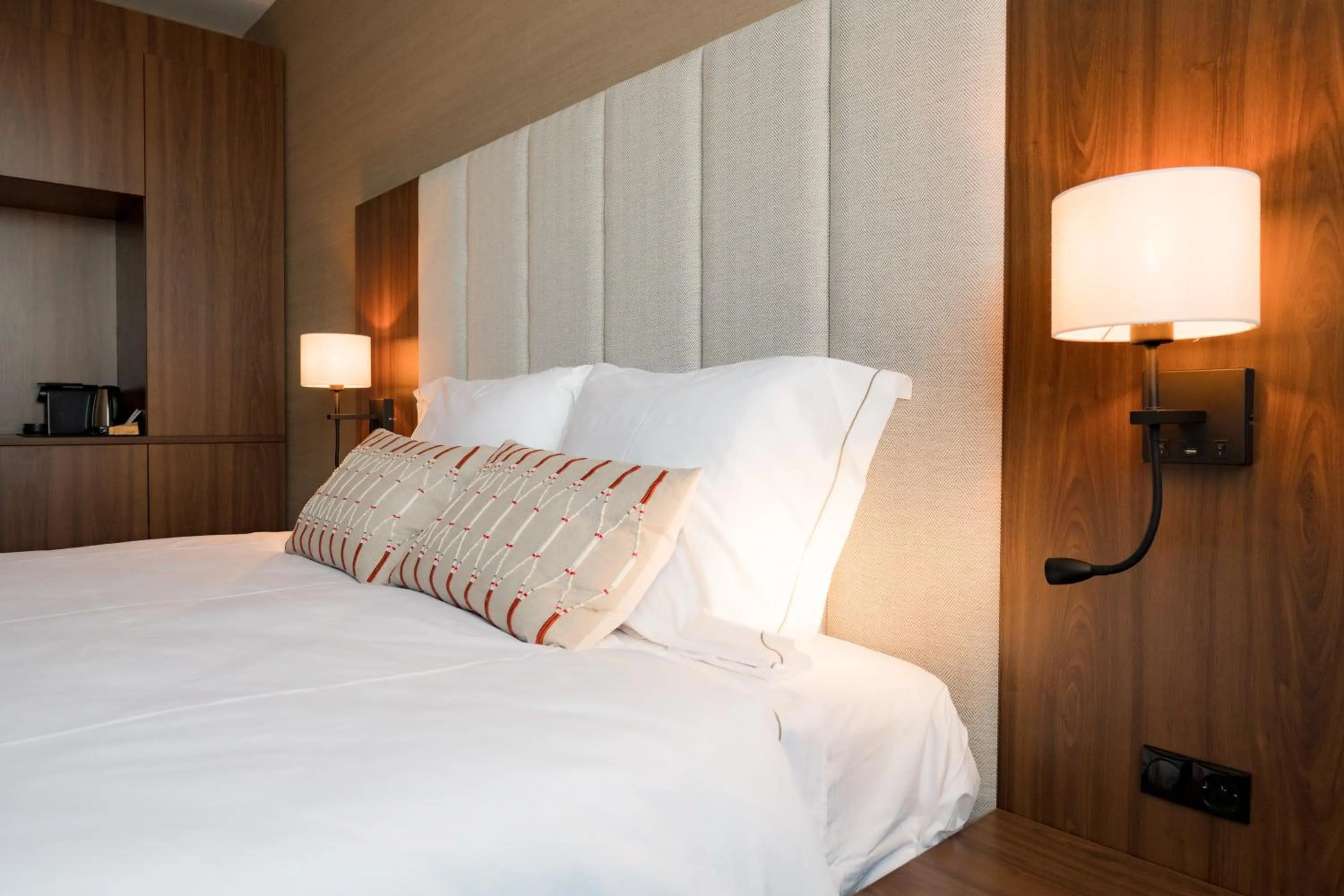 Bed in Hotel Ter Zand - Handwritten Collection