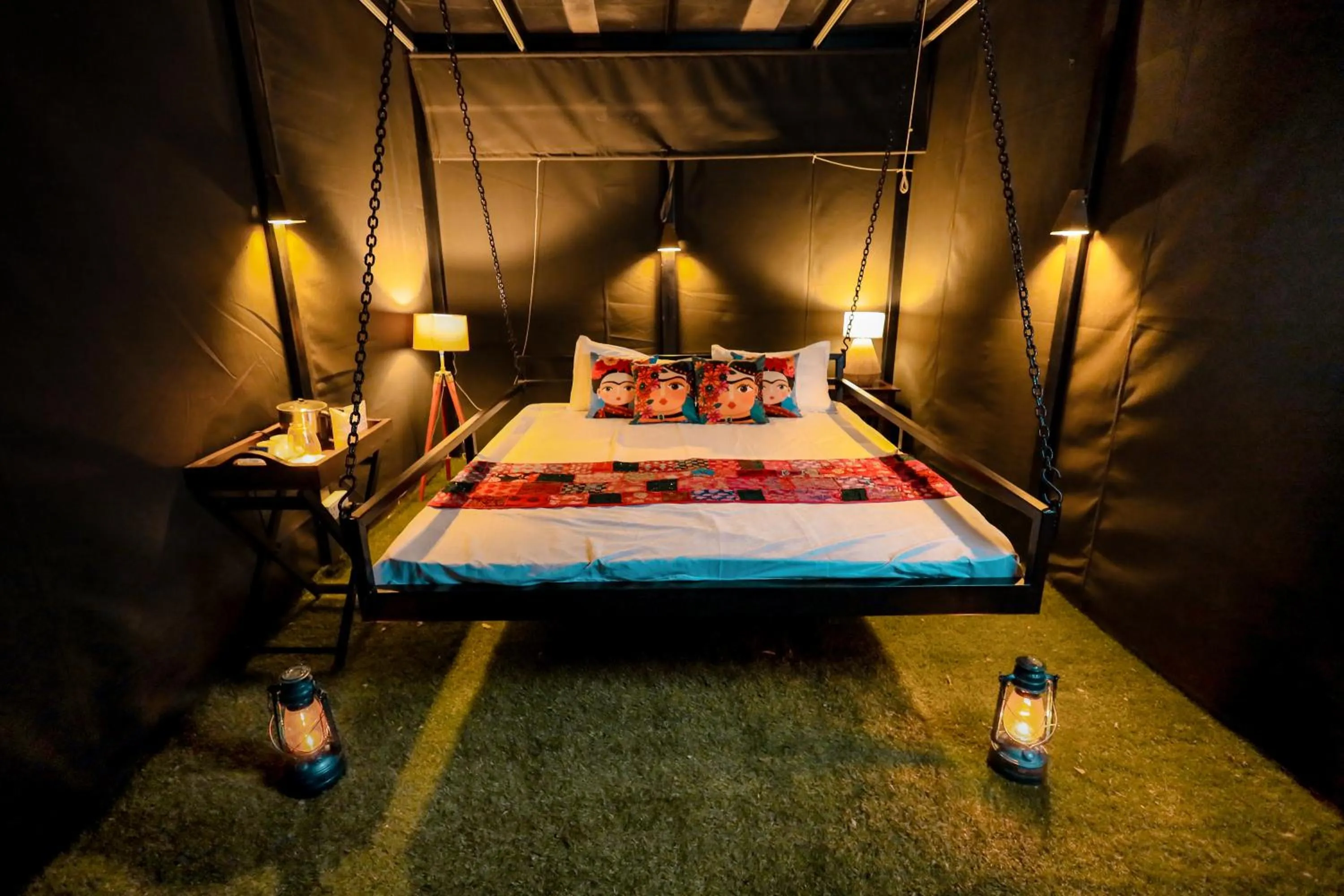 Bed in Foothill Pushkar Resort