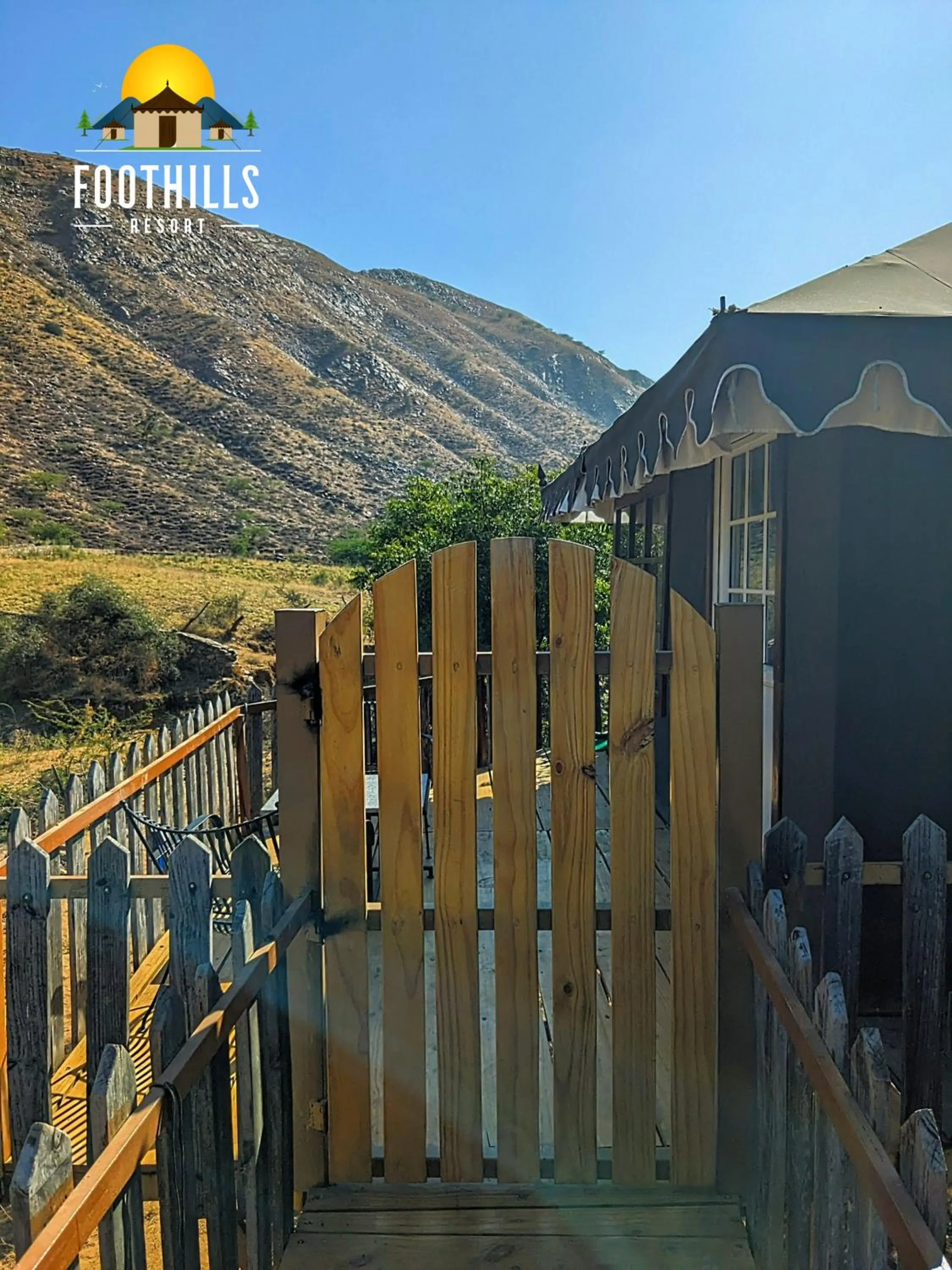 Facade/entrance in Foothill Pushkar Resort