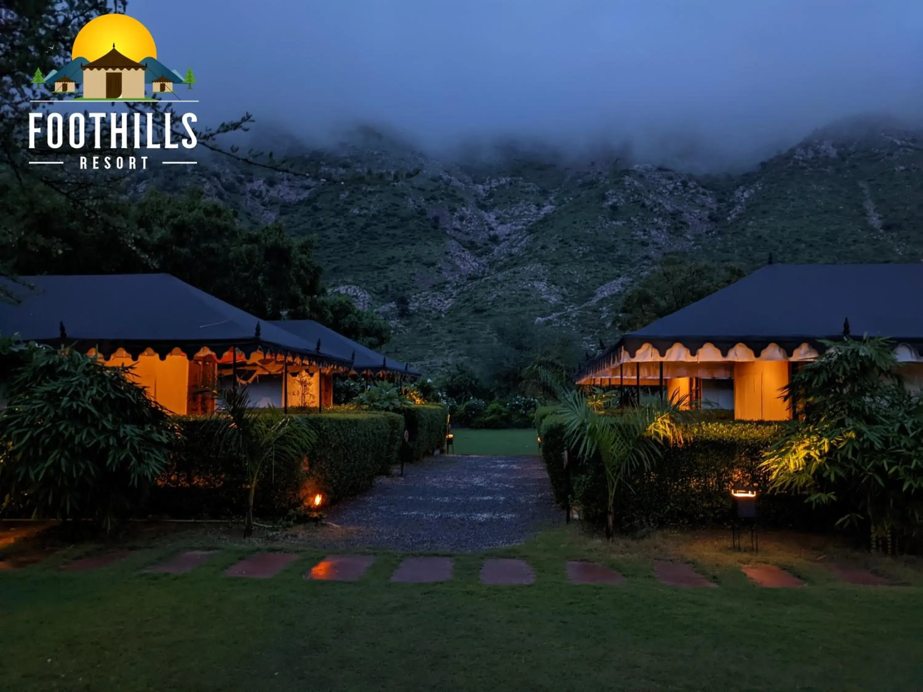 Property building in Foothill Pushkar Resort Property building in Foothill Pushkar Resort