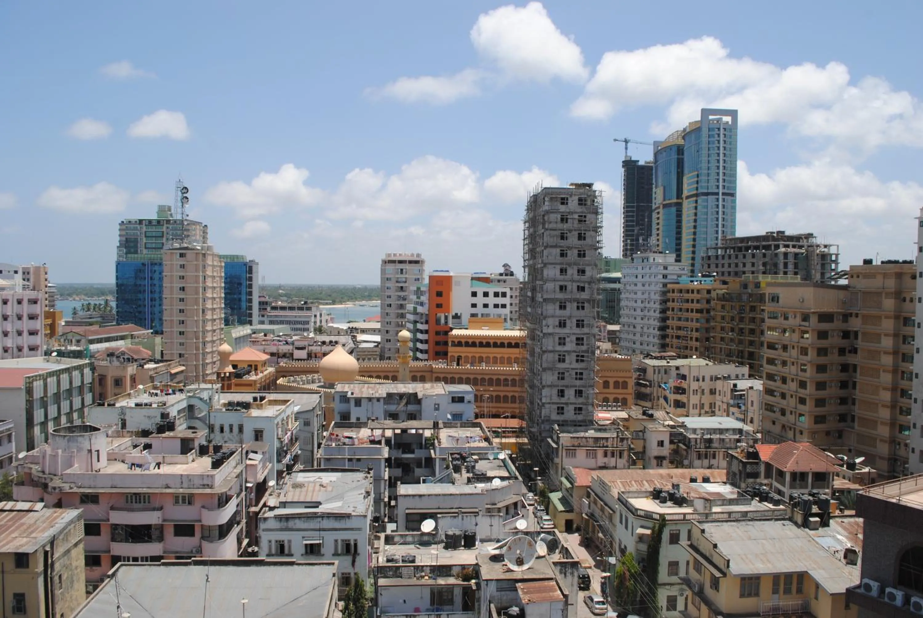 Property building in Urban Rose Hotel & Apartments