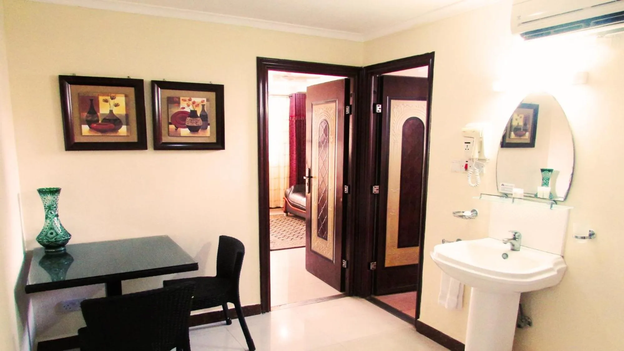 Dining area in Urban Rose Hotel & Apartments