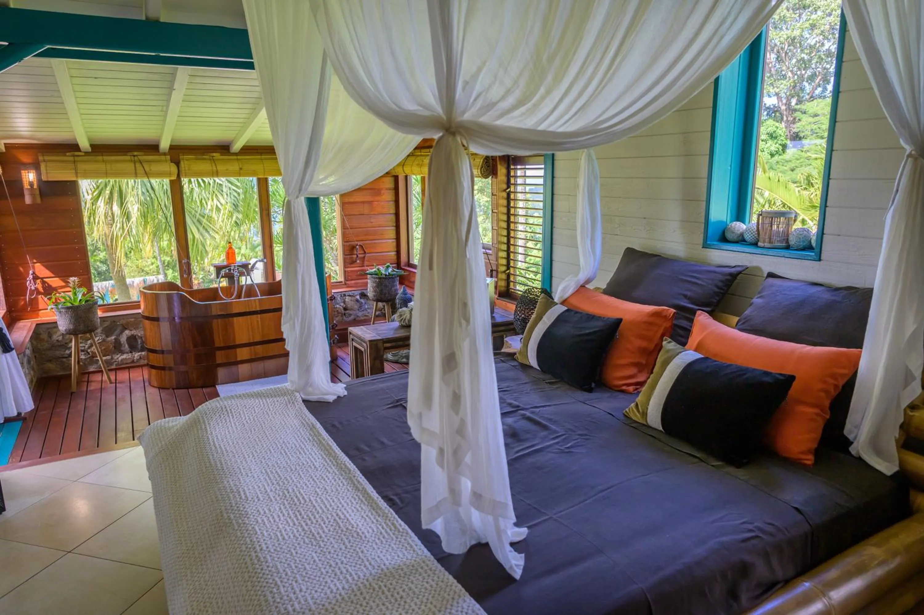 Bedroom, Bed in TropicAngel ECOLODGE de Charme