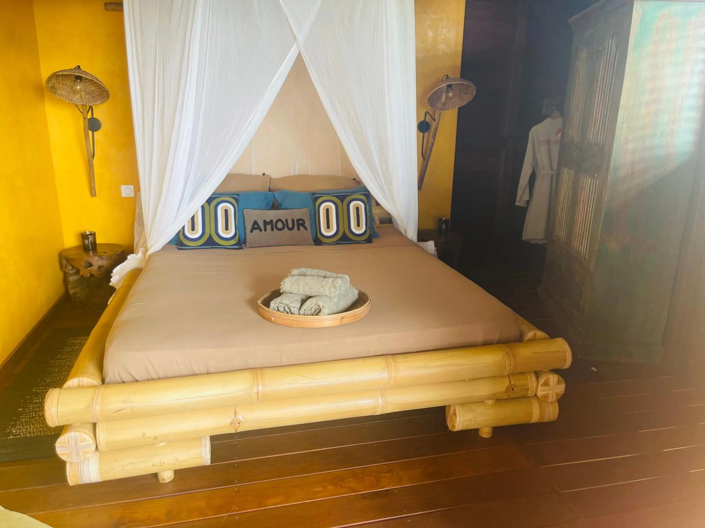 Bedroom, Bed in TropicAngel ECOLODGE de Charme