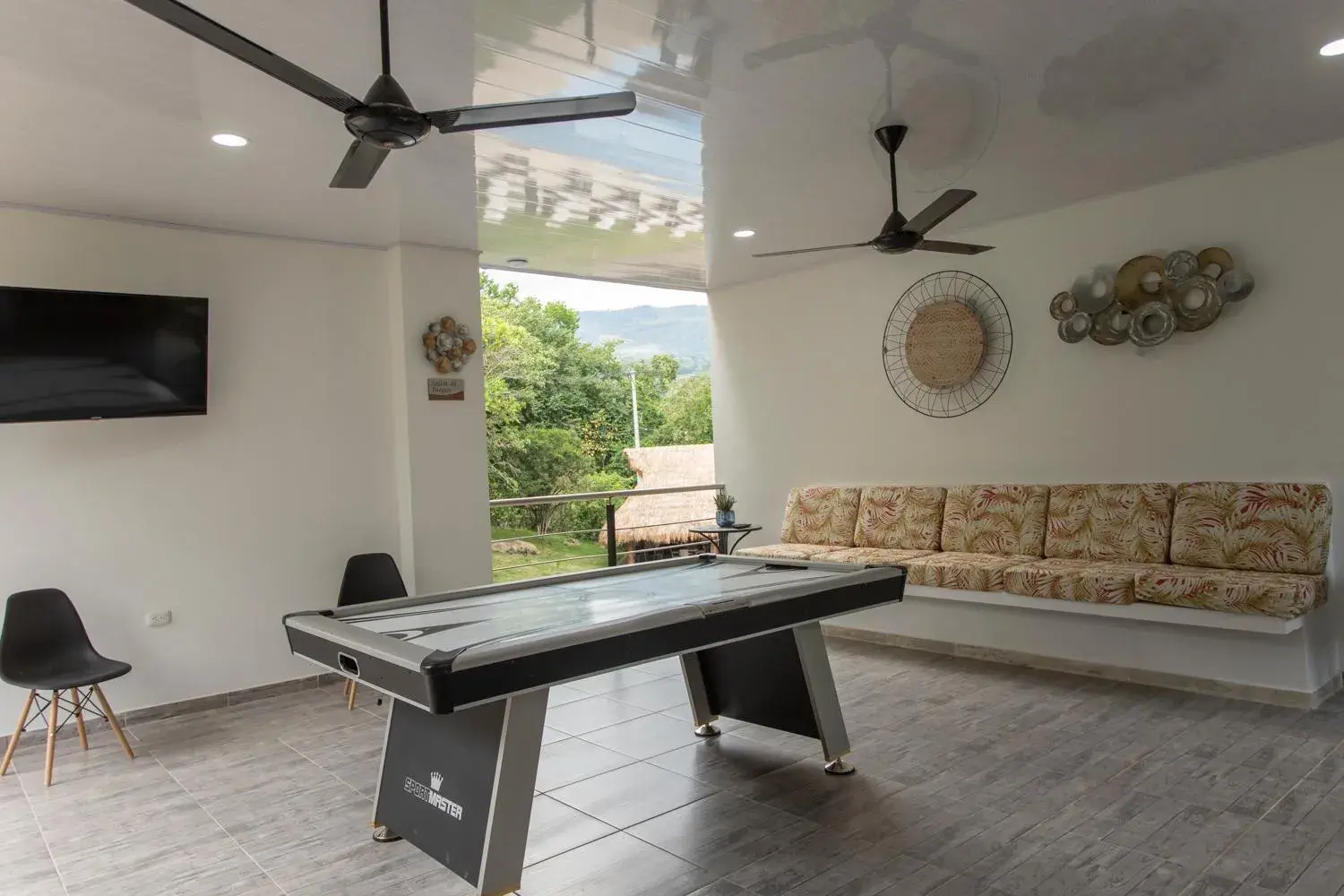 Game Room in Hotel Natural Hill's by H&R Game Room in Hotel Natural Hill's by H&R