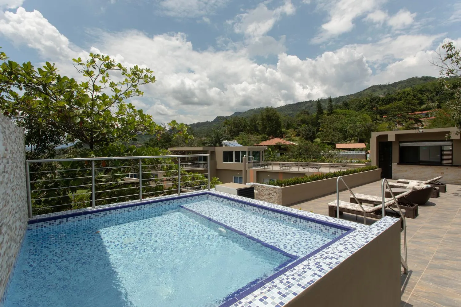 Swimming pool in Hotel Natural Hill's by H&R