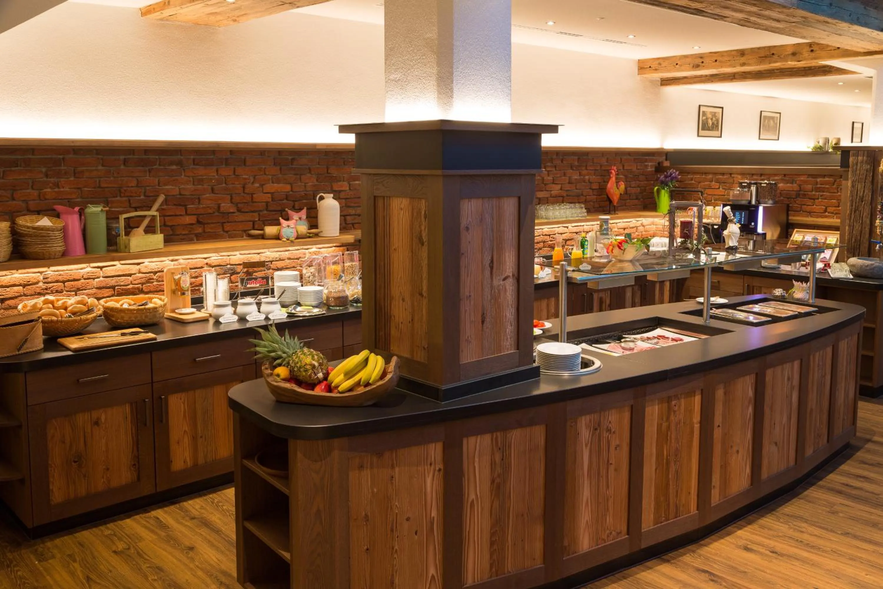 Food and drinks in Hotel zur Post