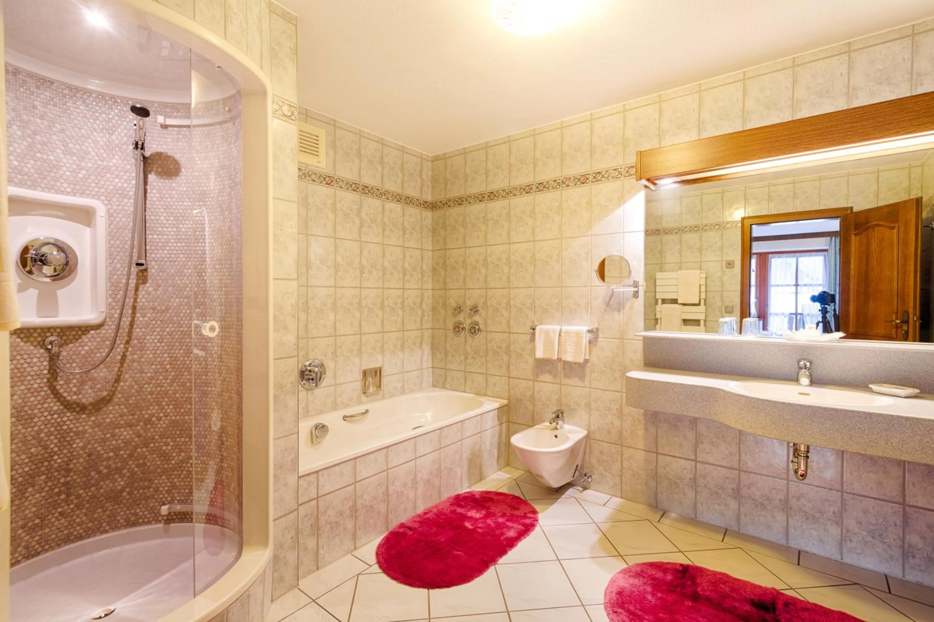 Bathroom in Hotel zur Post