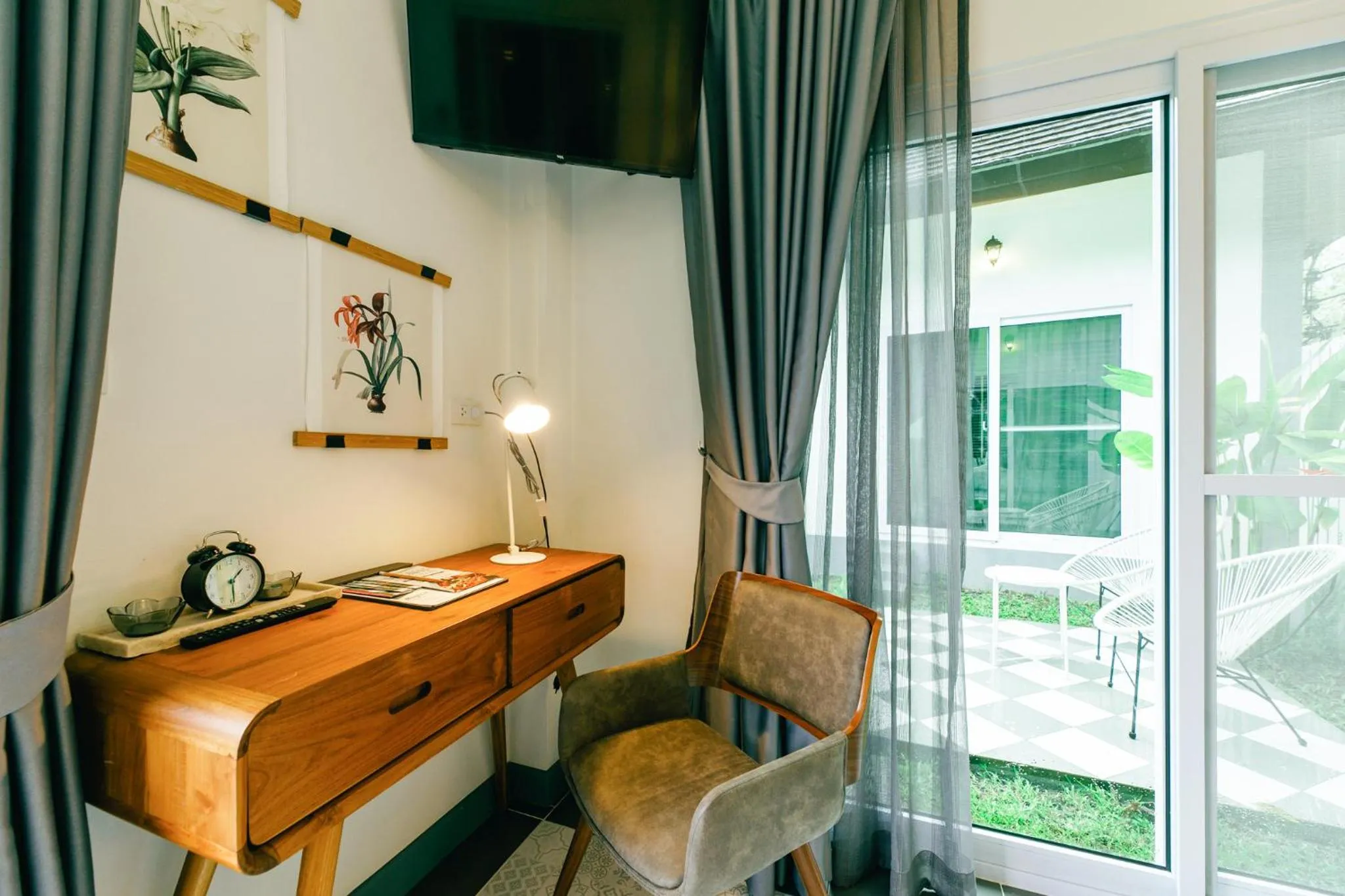 Magical Mountain View Resort