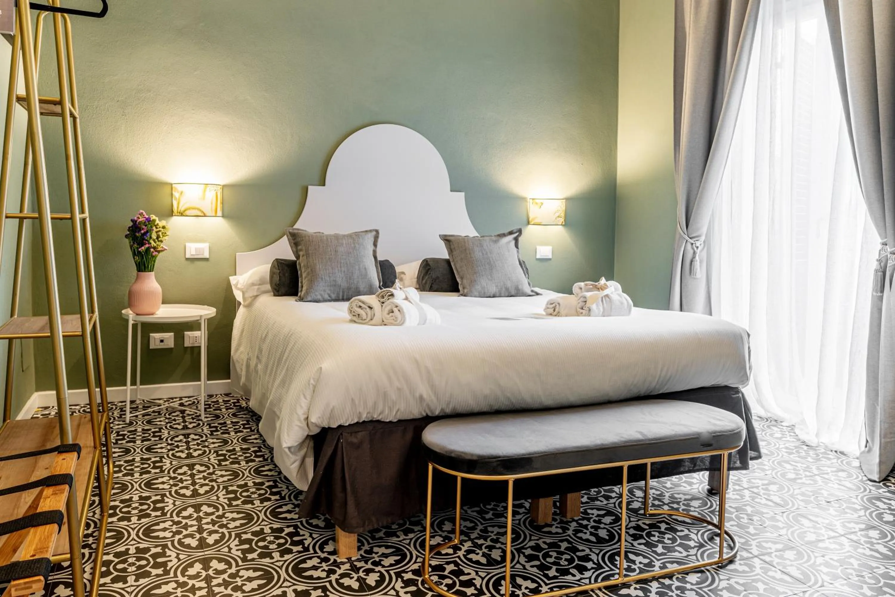 Photo of the whole room, Bed in La Lu cozy rooms 2