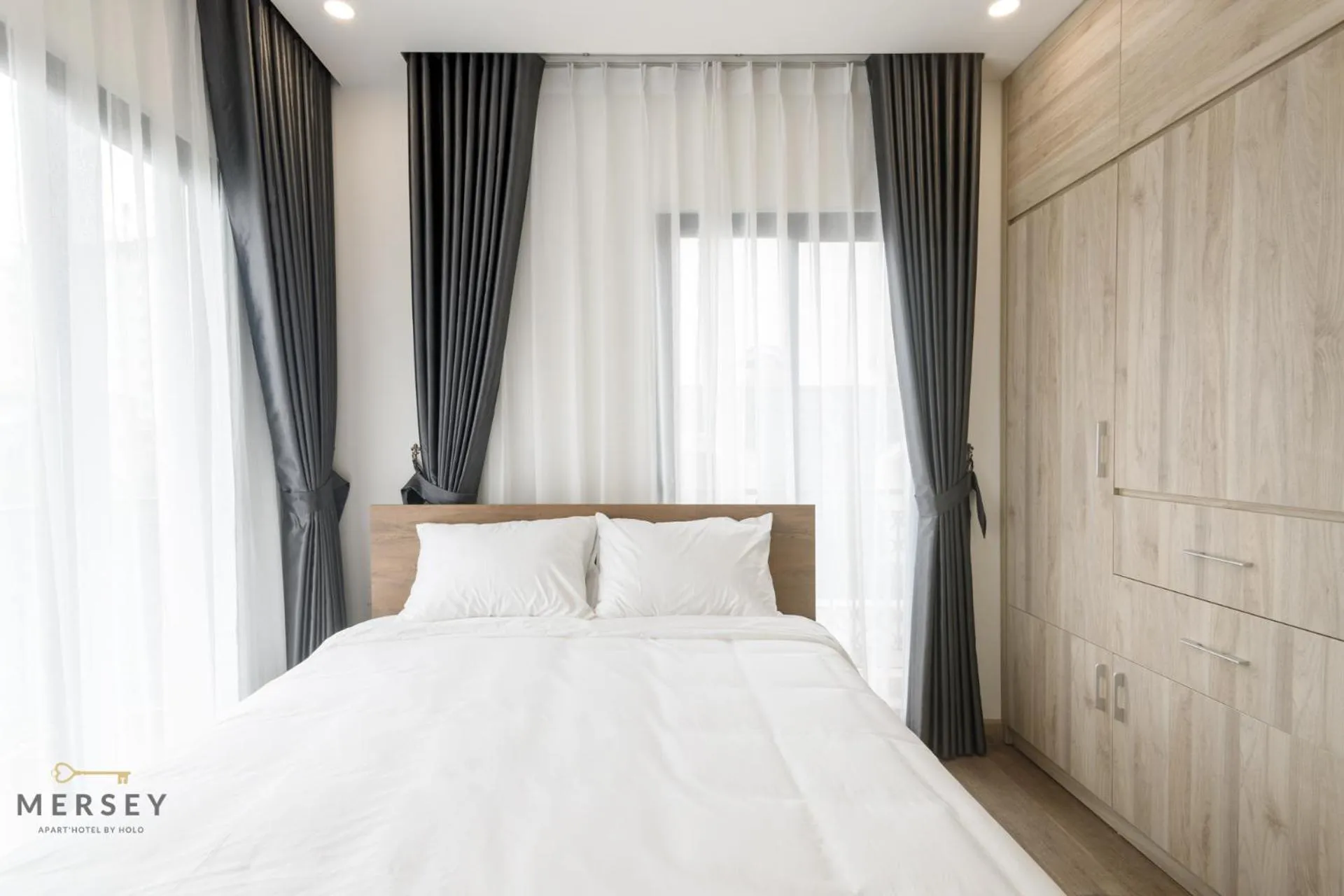 Bed in Mersey Central Hanoi Apart'Hotel