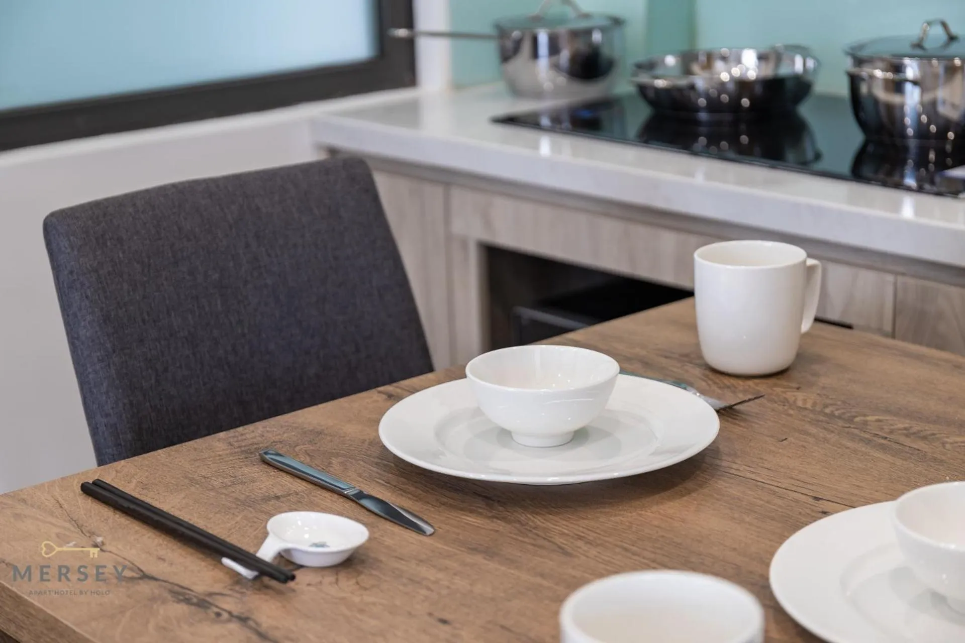 Dining area in Mersey Central Hanoi Apart'Hotel
