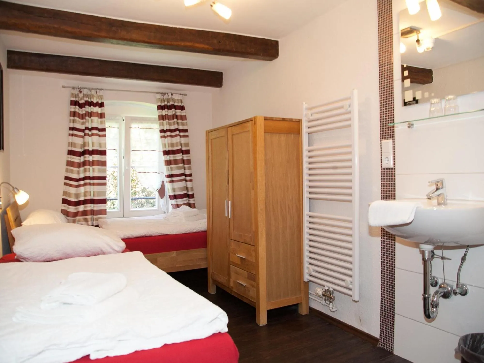 Bed in Bettmann regional Einkaufen & Bauernhofurlaub