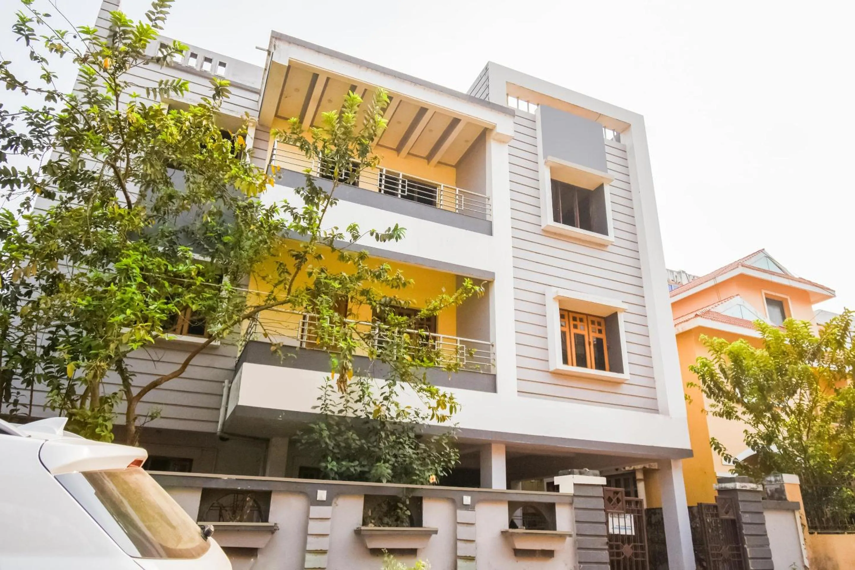 Facade/entrance in Hotel O Mks Inn