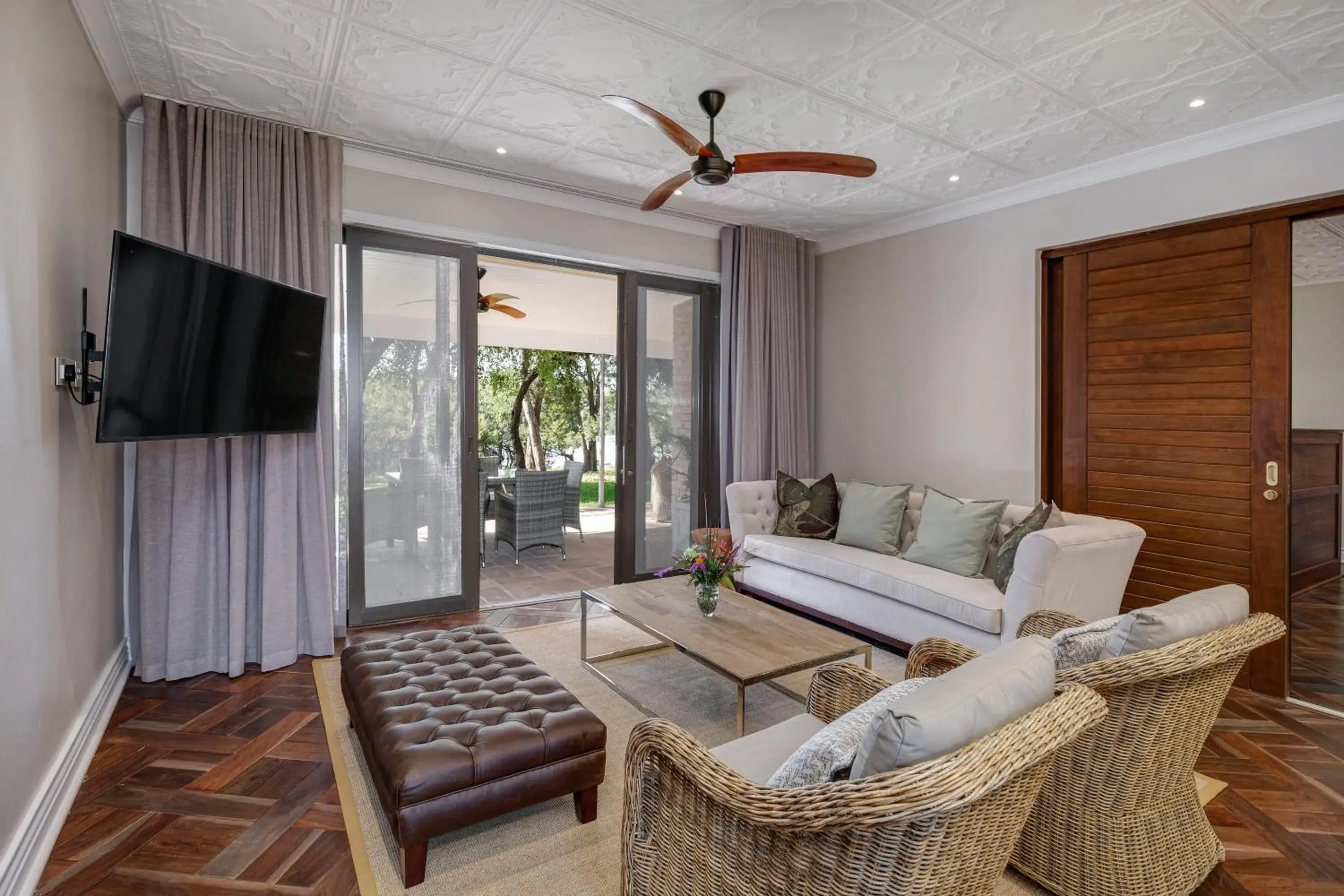 Family Suite in Palm River Hotel Family Suite in Palm River Hotel