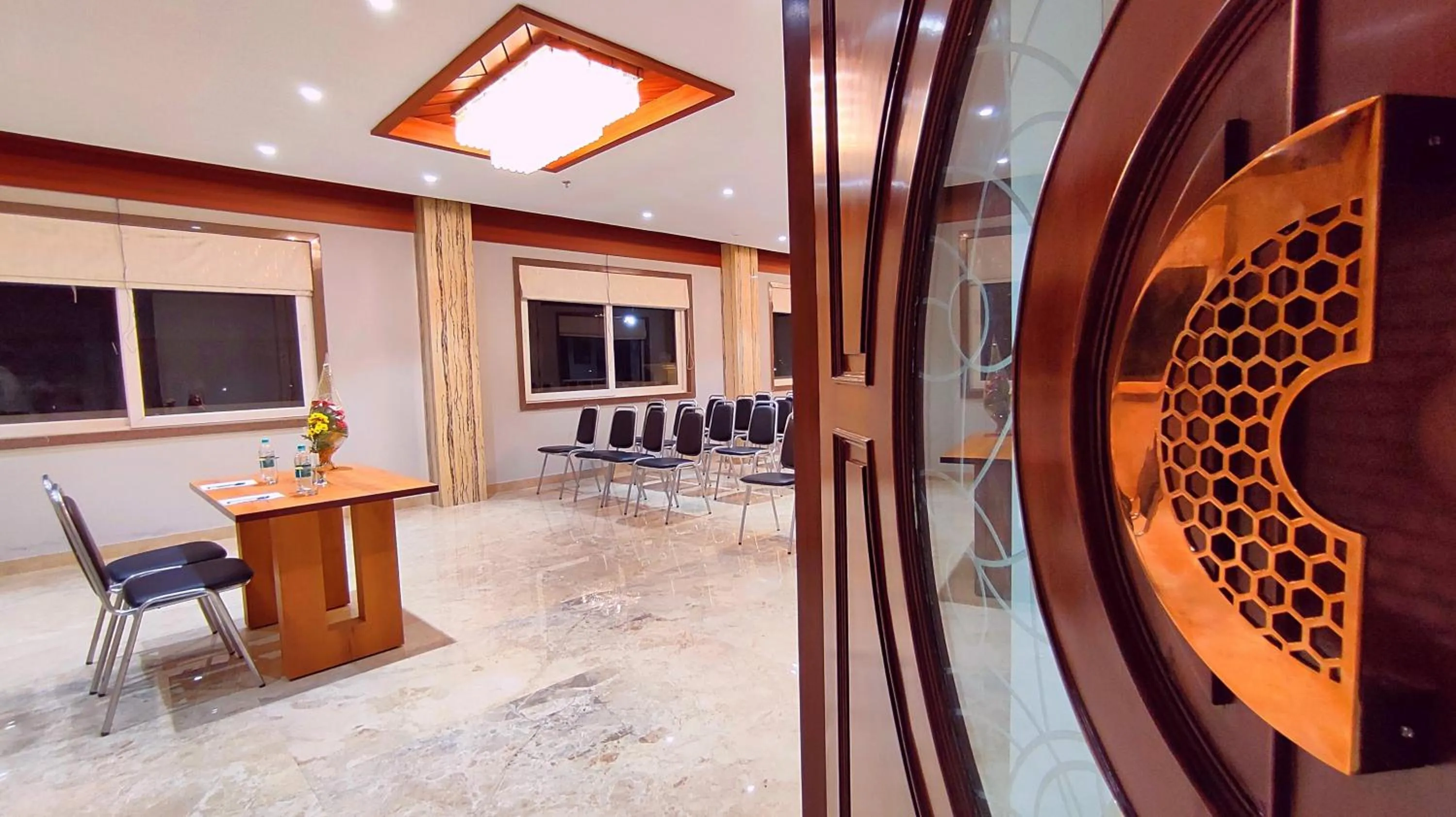 Banquet/Function facilities in Sshubh Hotel Nathdwara