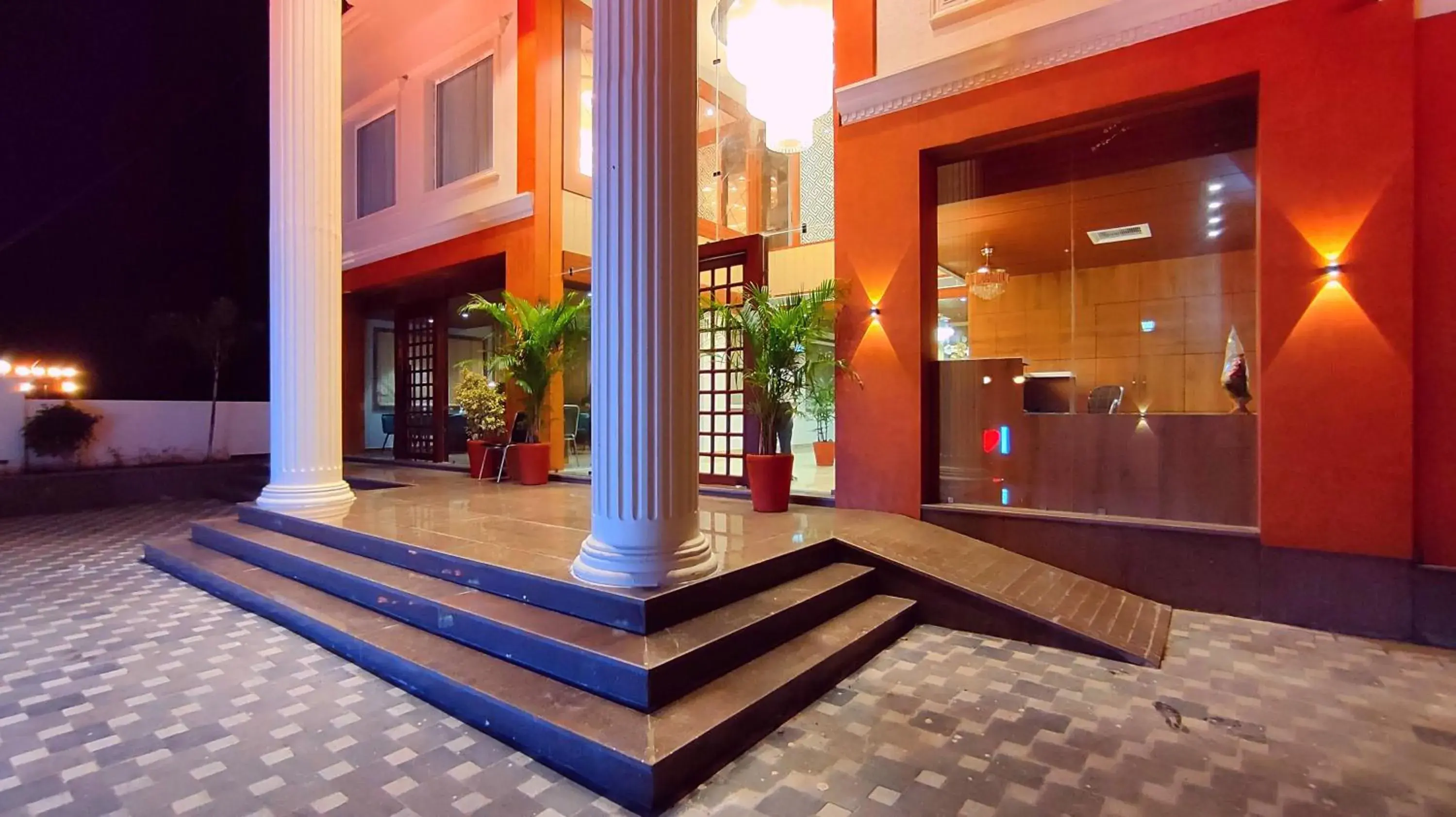 Facade/entrance in ShriGo Hotel Nathdwara Facade/entrance in ShriGo Hotel Nathdwara
