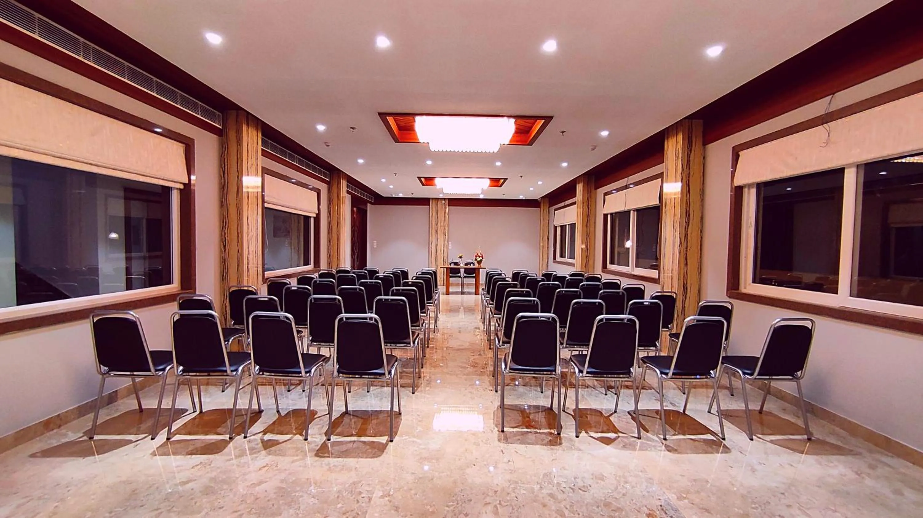 Meeting/conference room in Sshubh Hotel Nathdwara