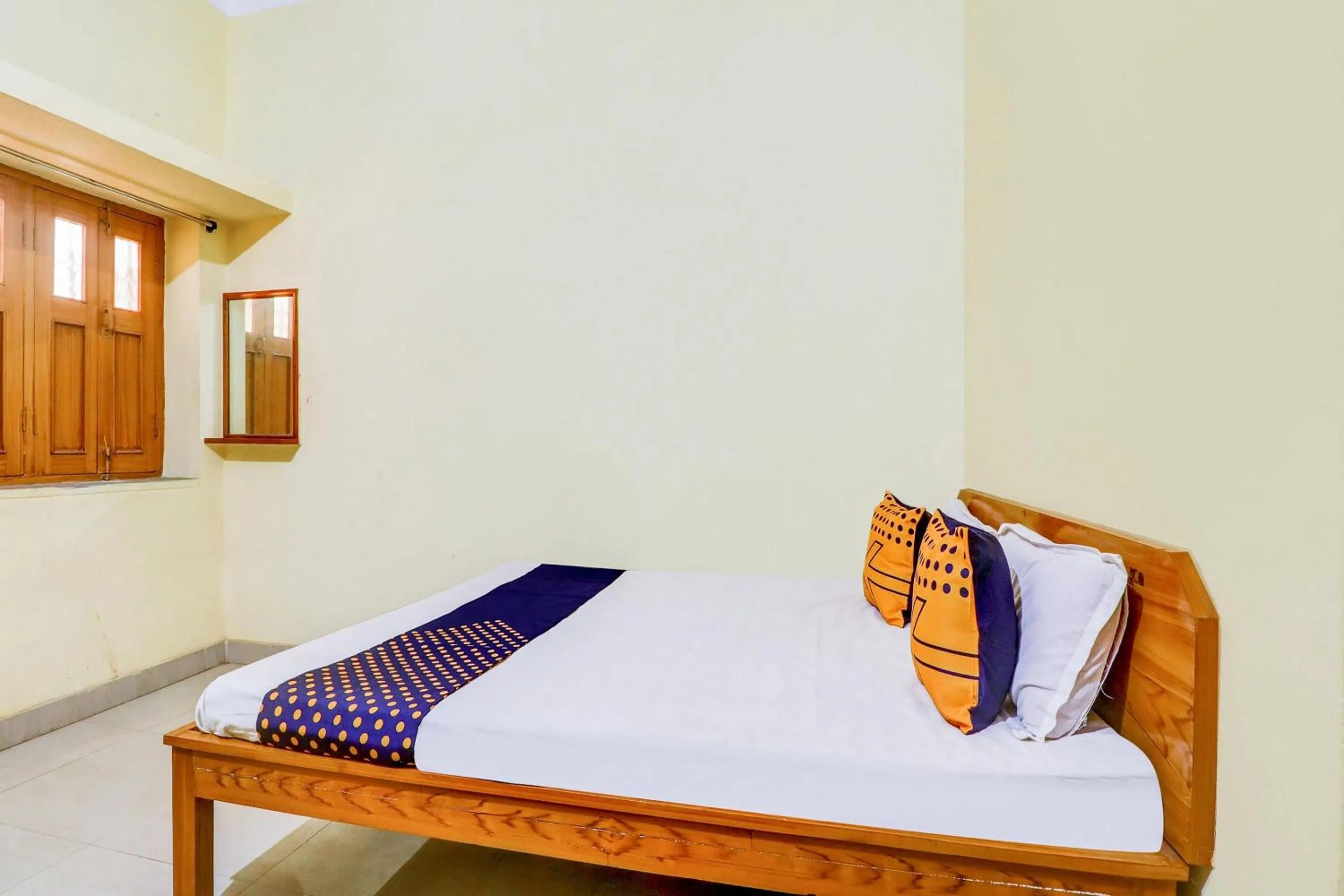 Bedroom, Bed in Hotel O Shivaye Rest House