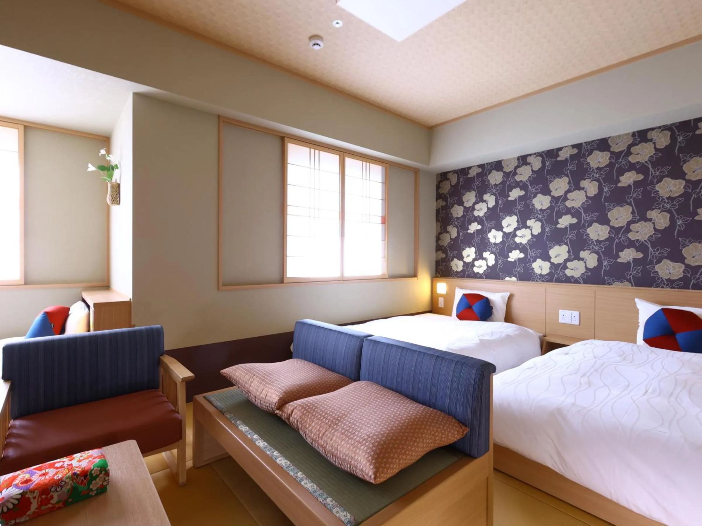 Photo of the whole room, Bed in Onyado Nono Kanazawa