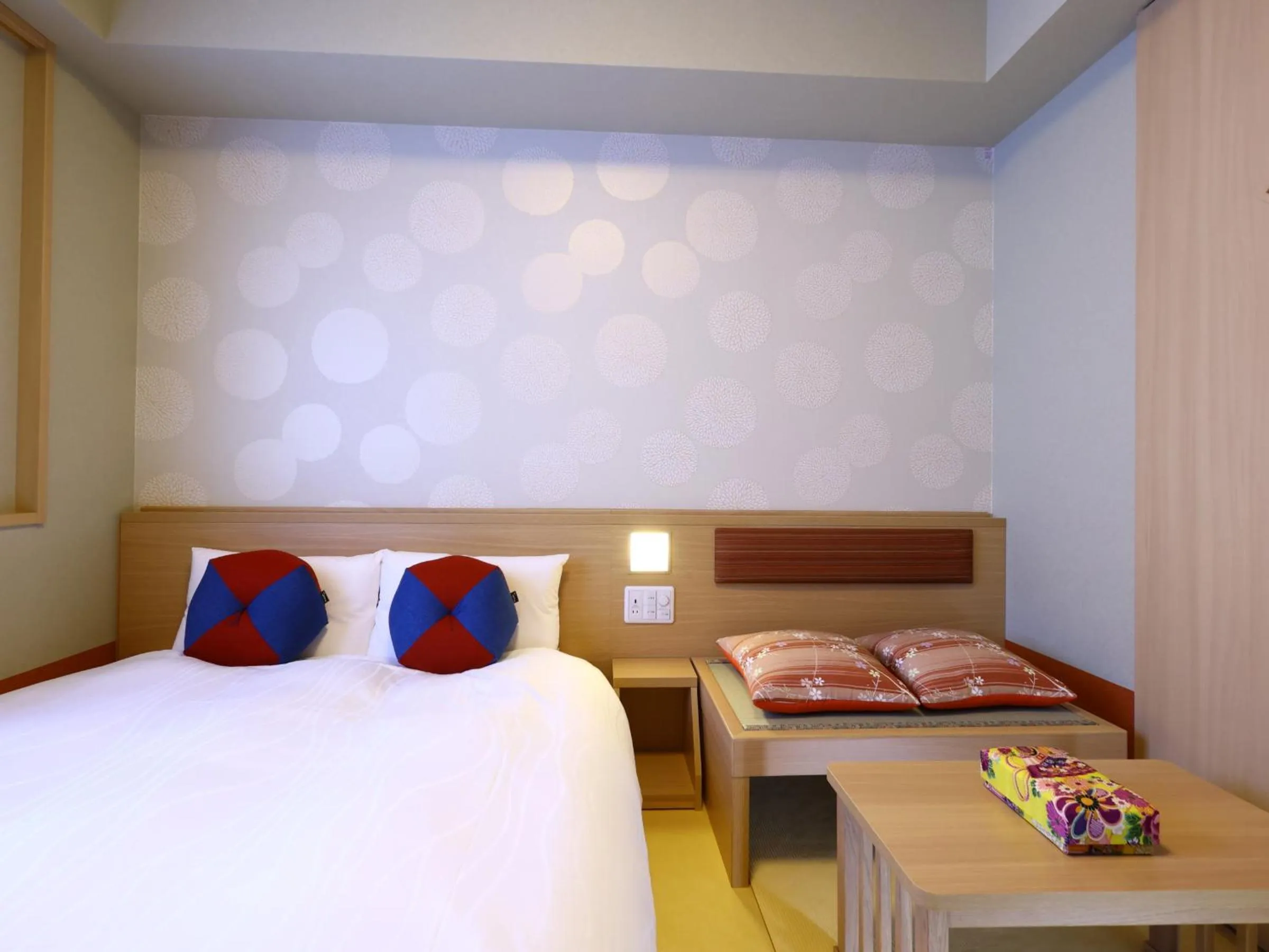 Photo of the whole room, Bed in Onyado Nono Kanazawa