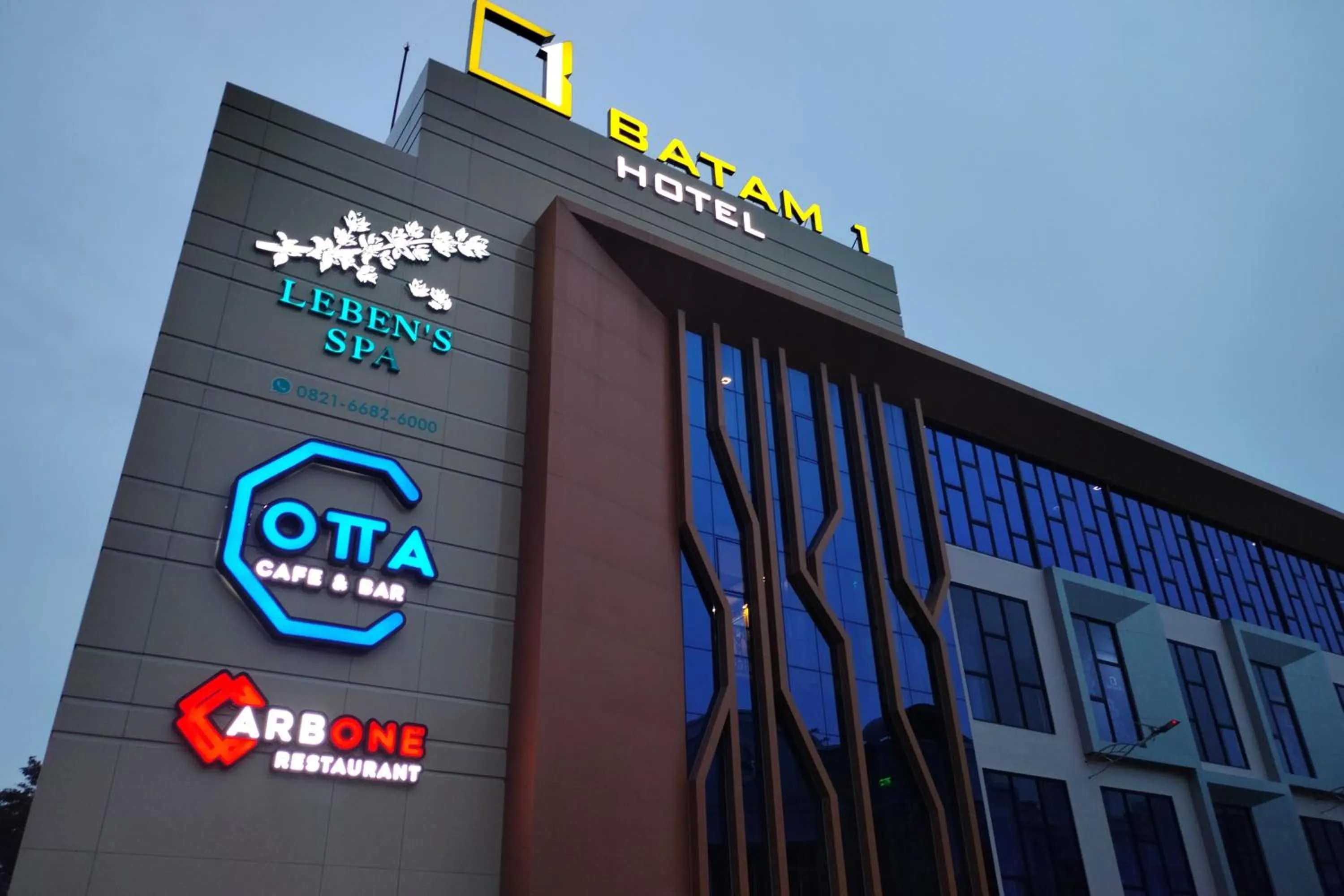 Property building in BATAM 1 HOTEL