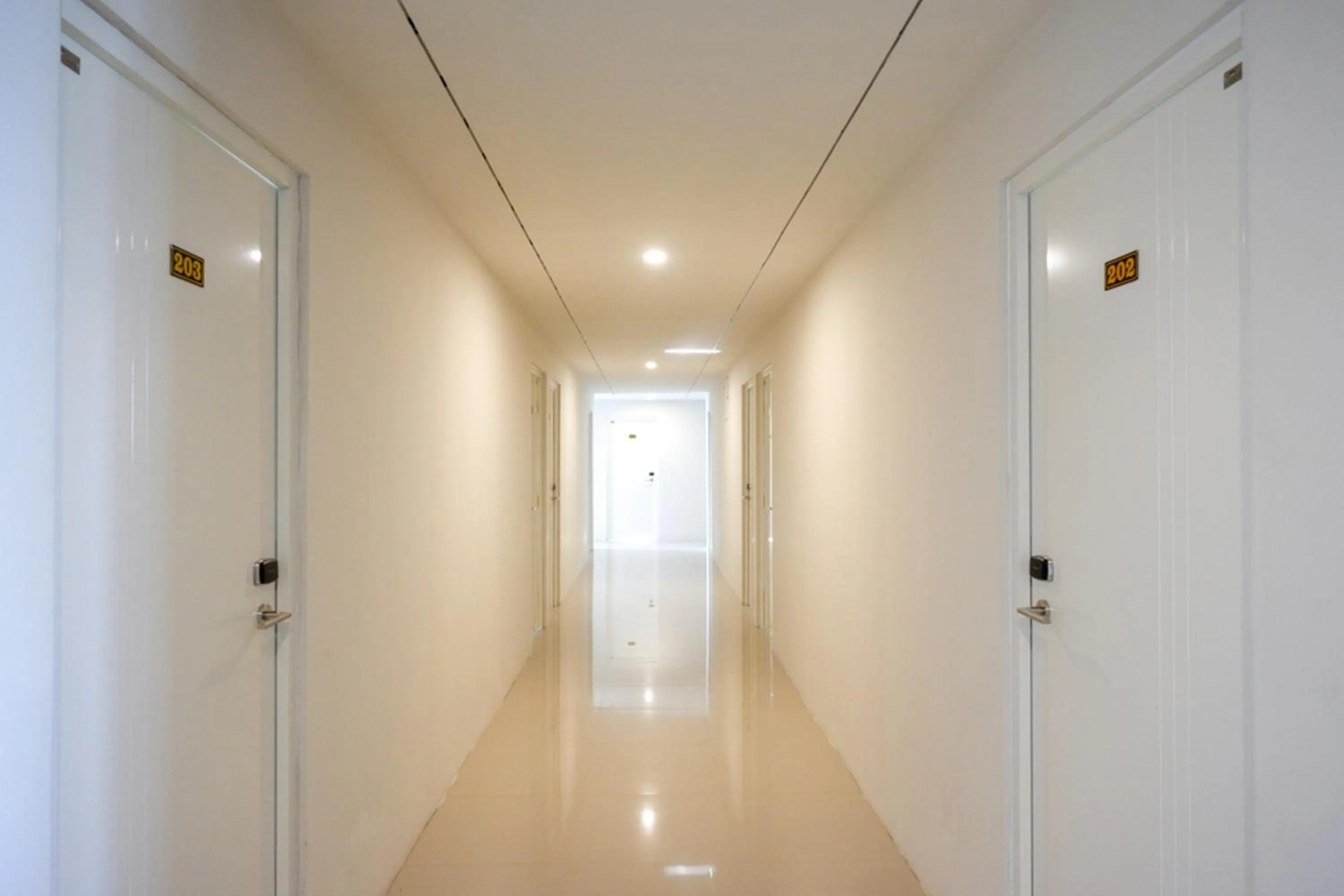 Property building in RedDoorz Plus near Solo Baru