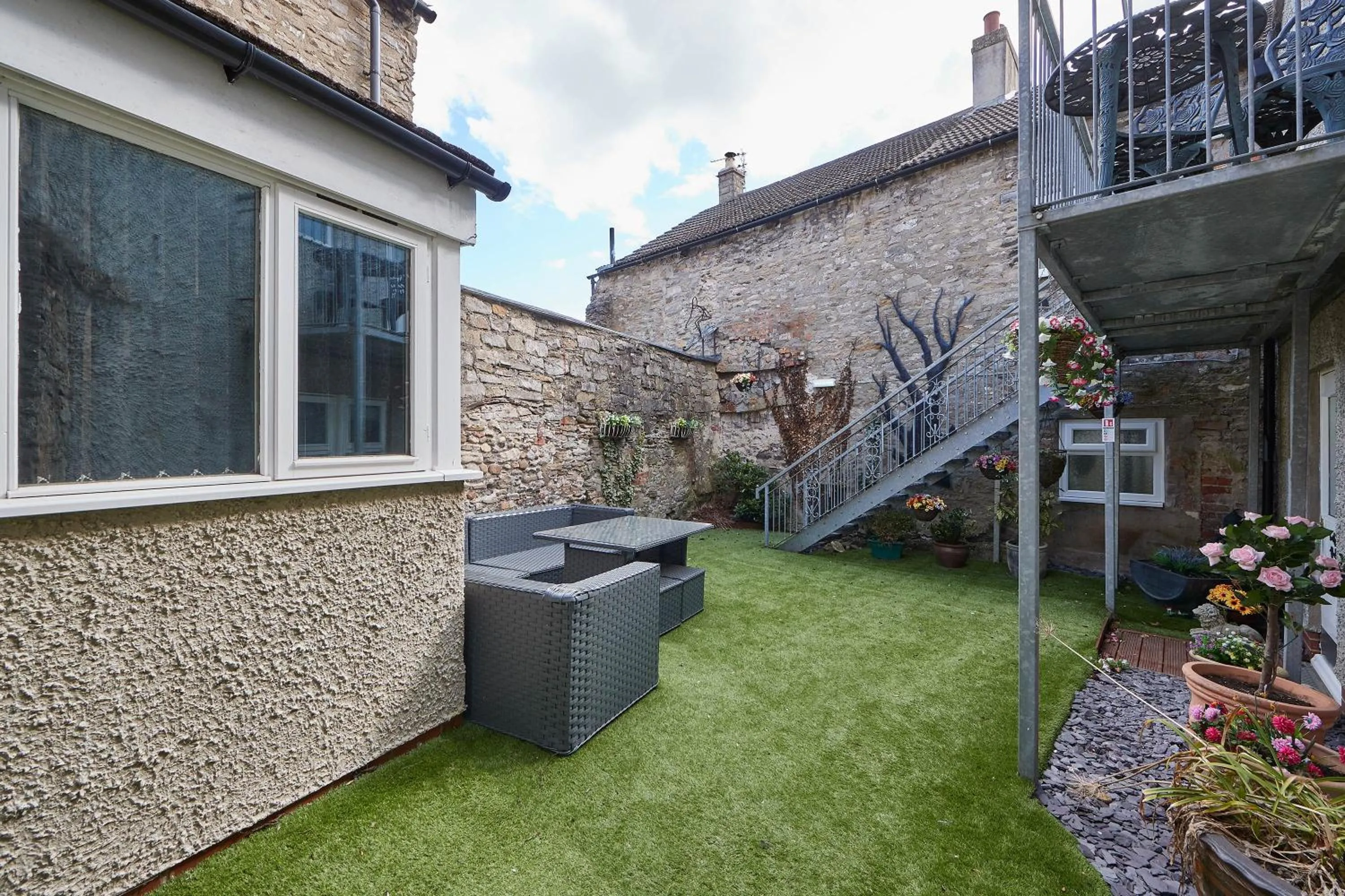 Garden in Host & Stay - Rosedale House