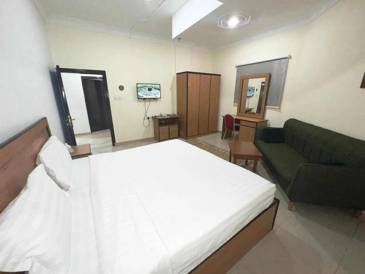 Bed in Golden Quba 1