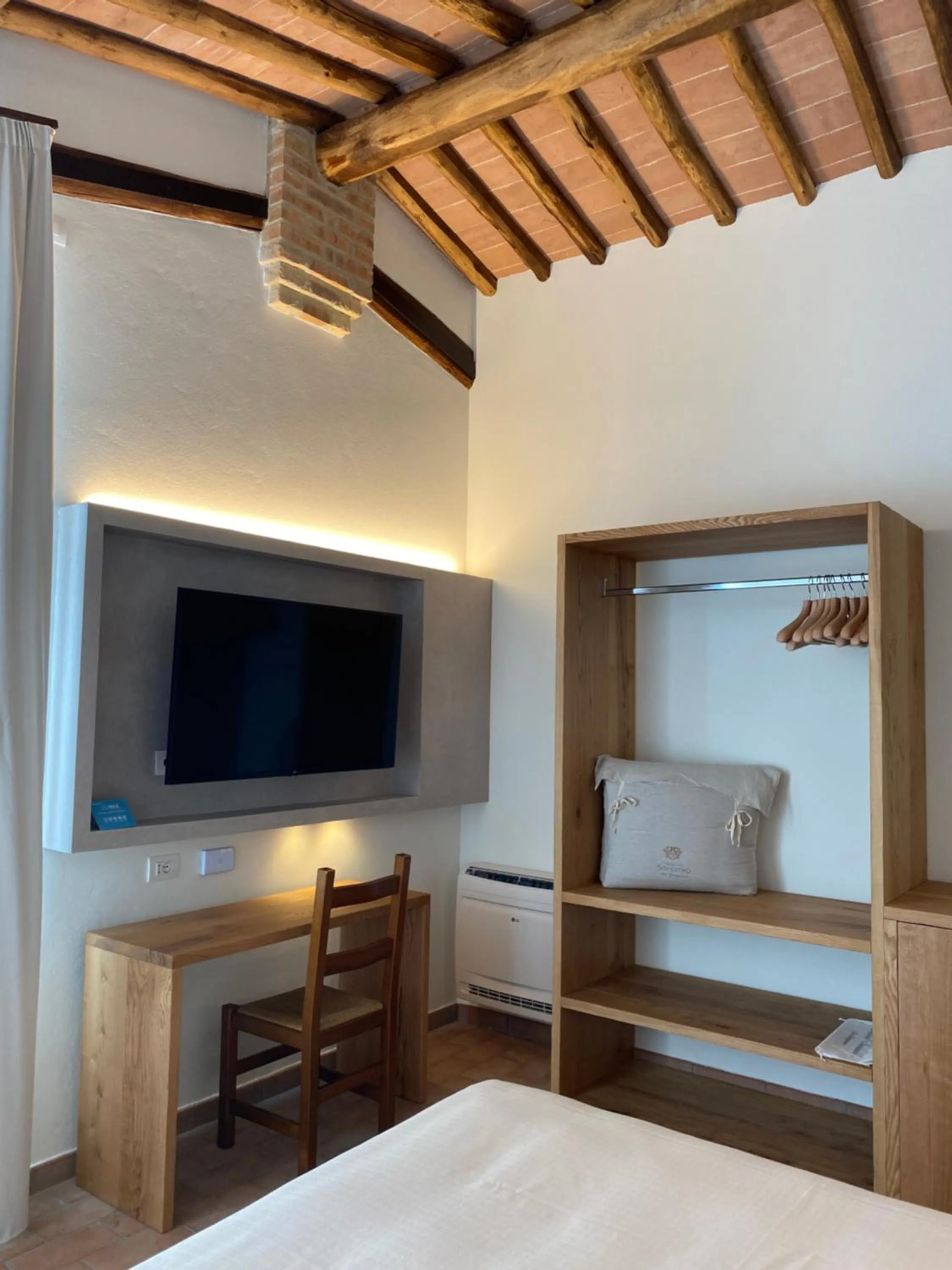 Photo of the whole room, Bed in Tenuta Sovestro - Agriturismo e winery