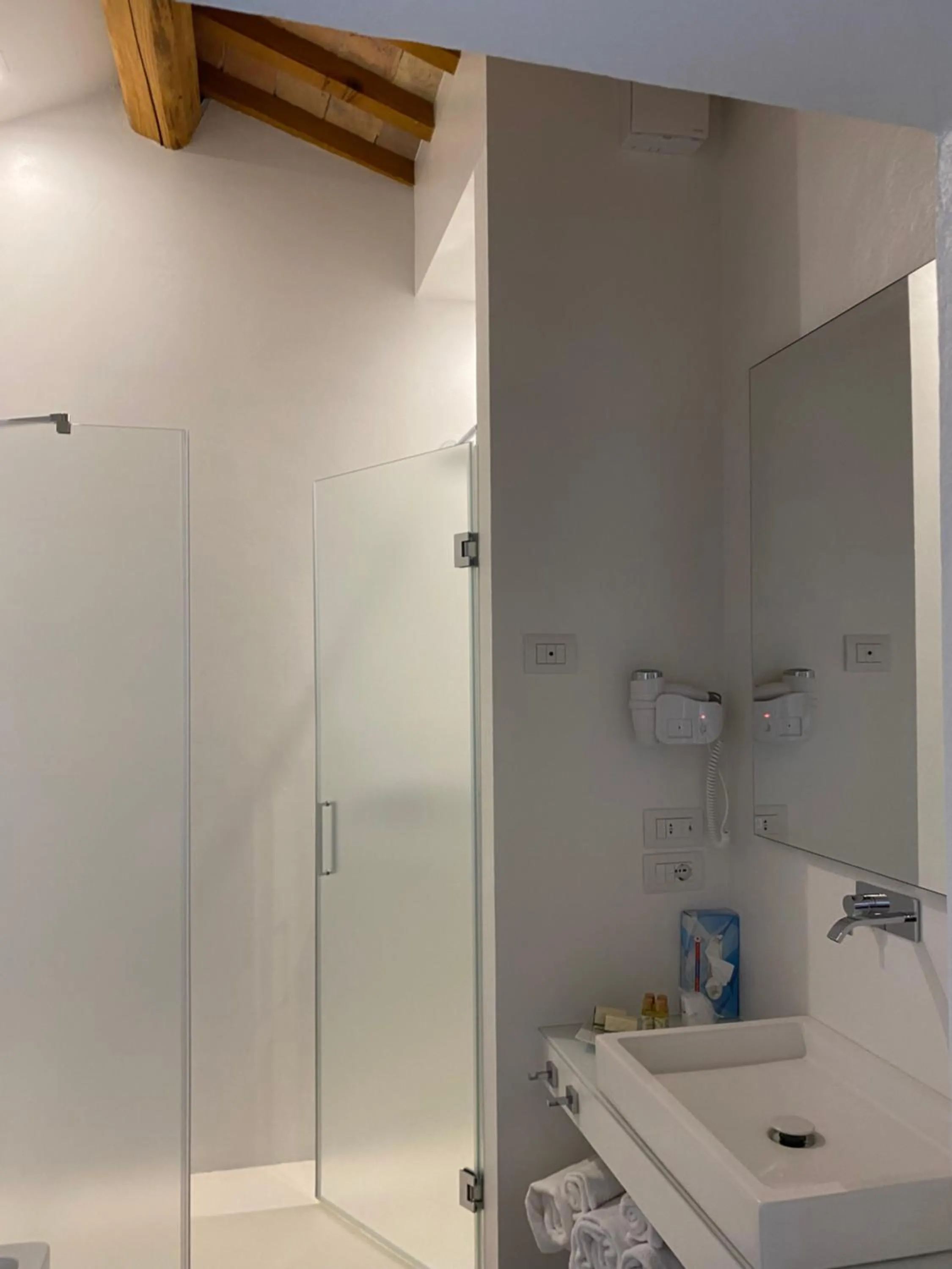 Bathroom in Tenuta Sovestro - Agriturismo e winery