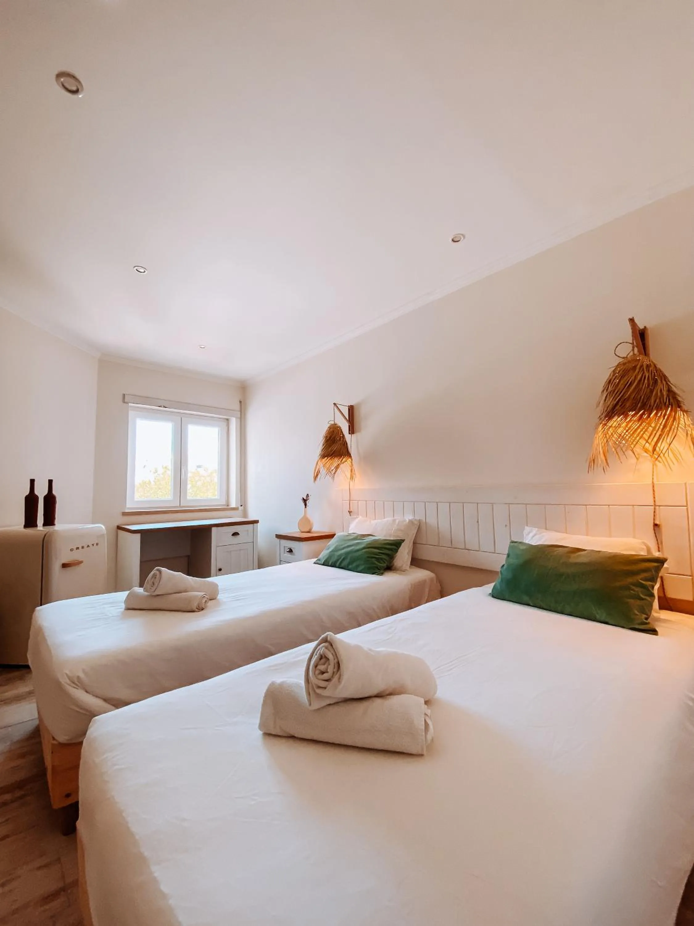 Twin Room in Captain Cook AHOY